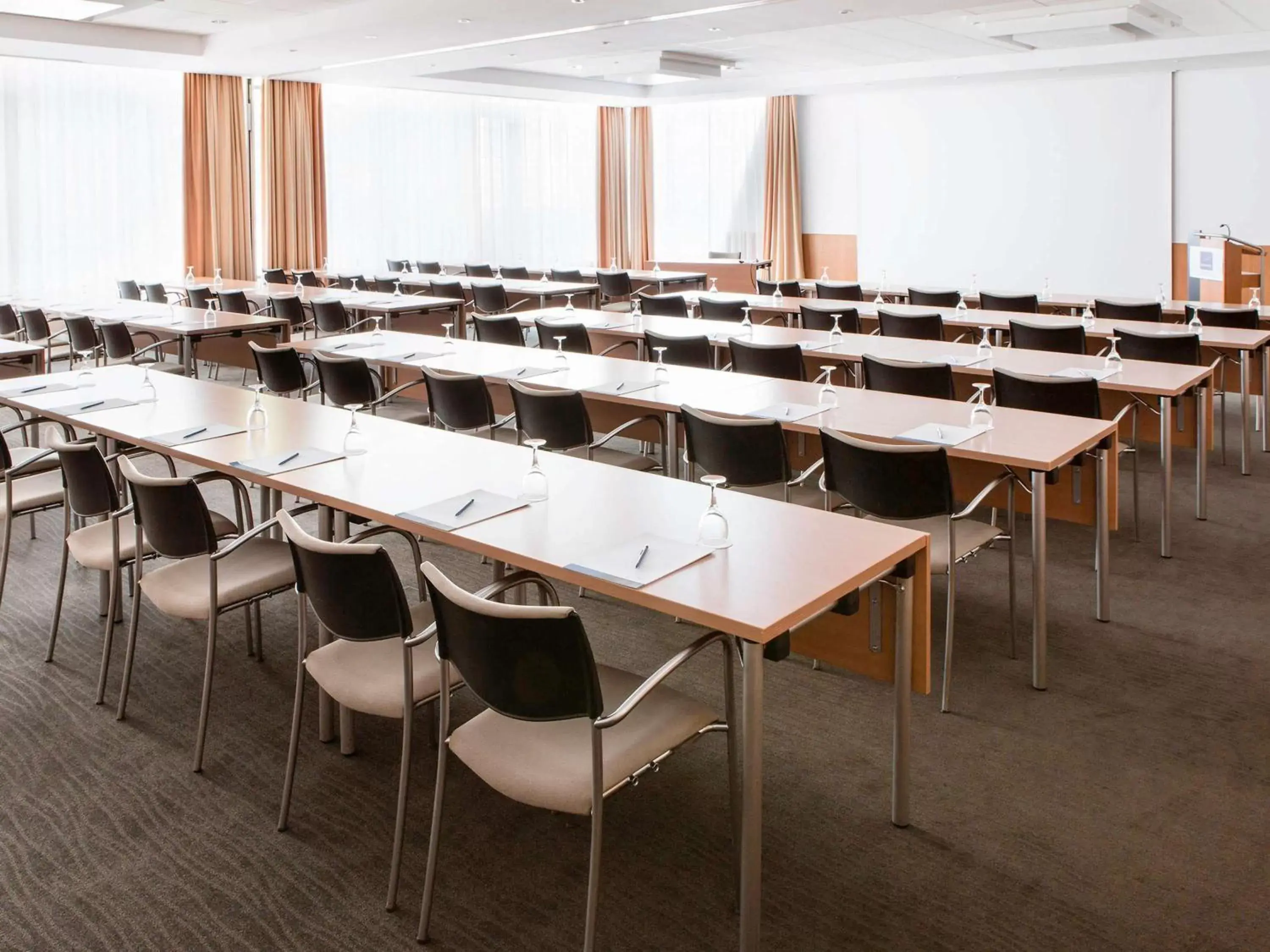 Meeting/conference room in Novotel Hamburg City Alster