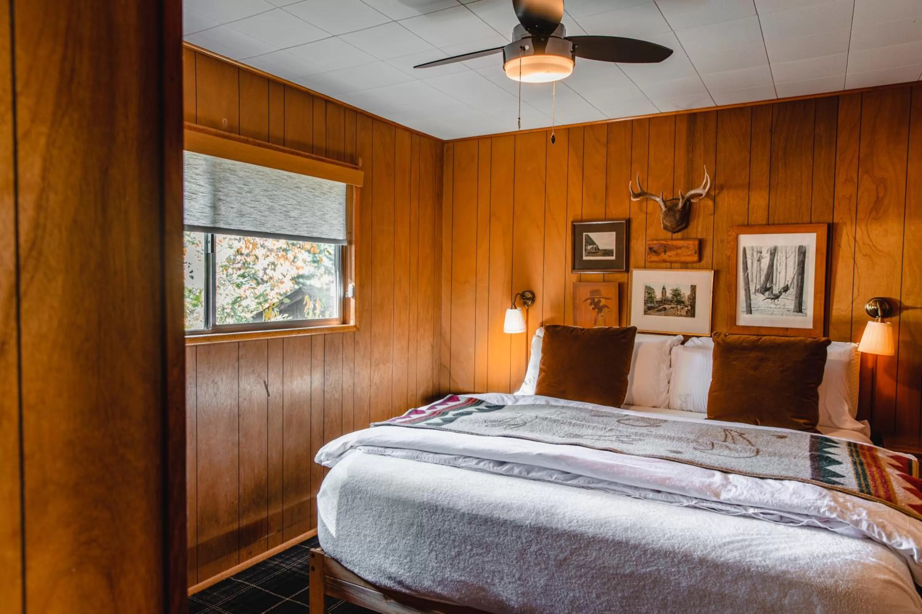 Bed in The Fireside Inn