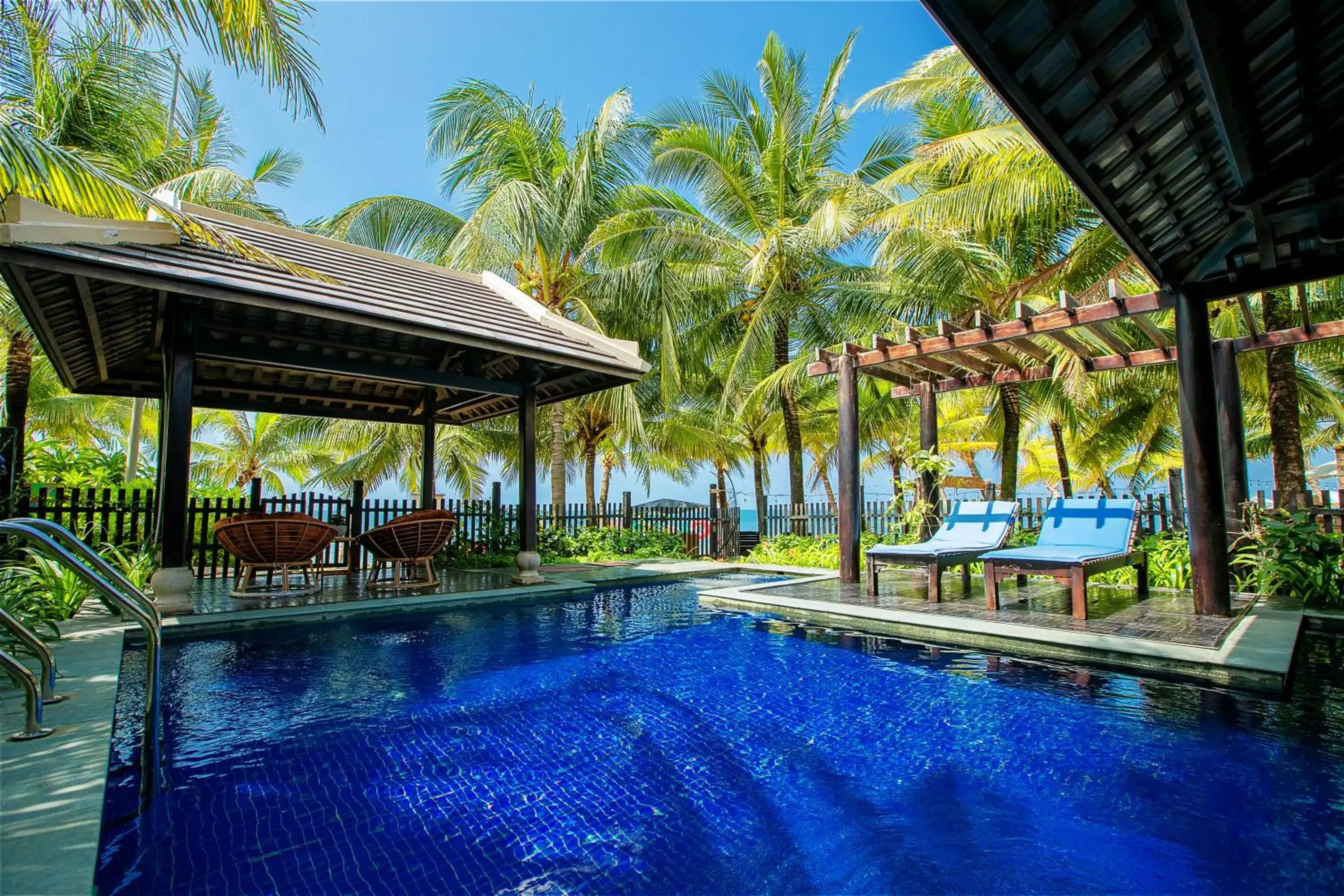 Swimming Pool in Anja Beach Resort & Spa