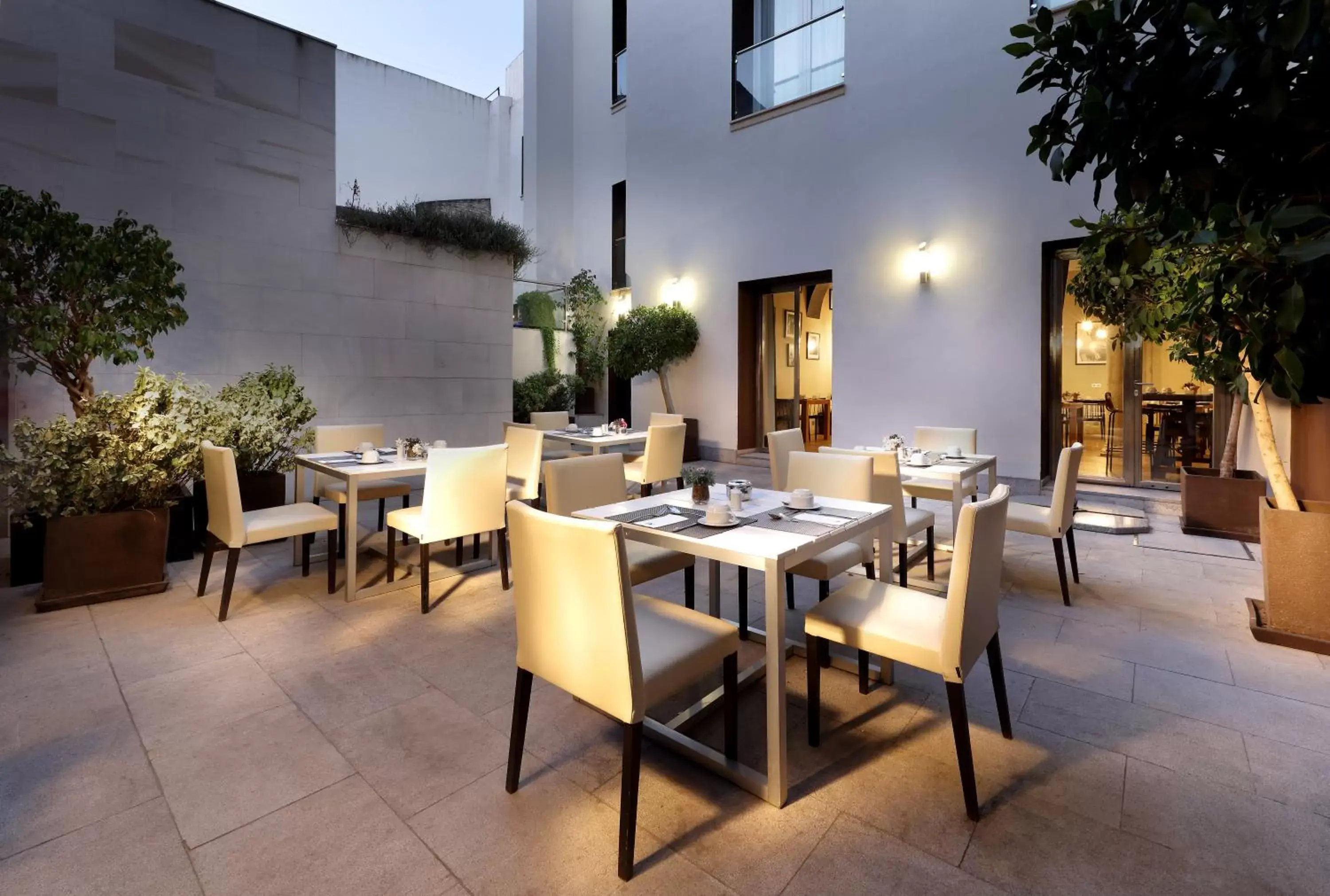 Balcony/Terrace, Restaurant/Places to Eat in Eurostars Sevilla Boutique