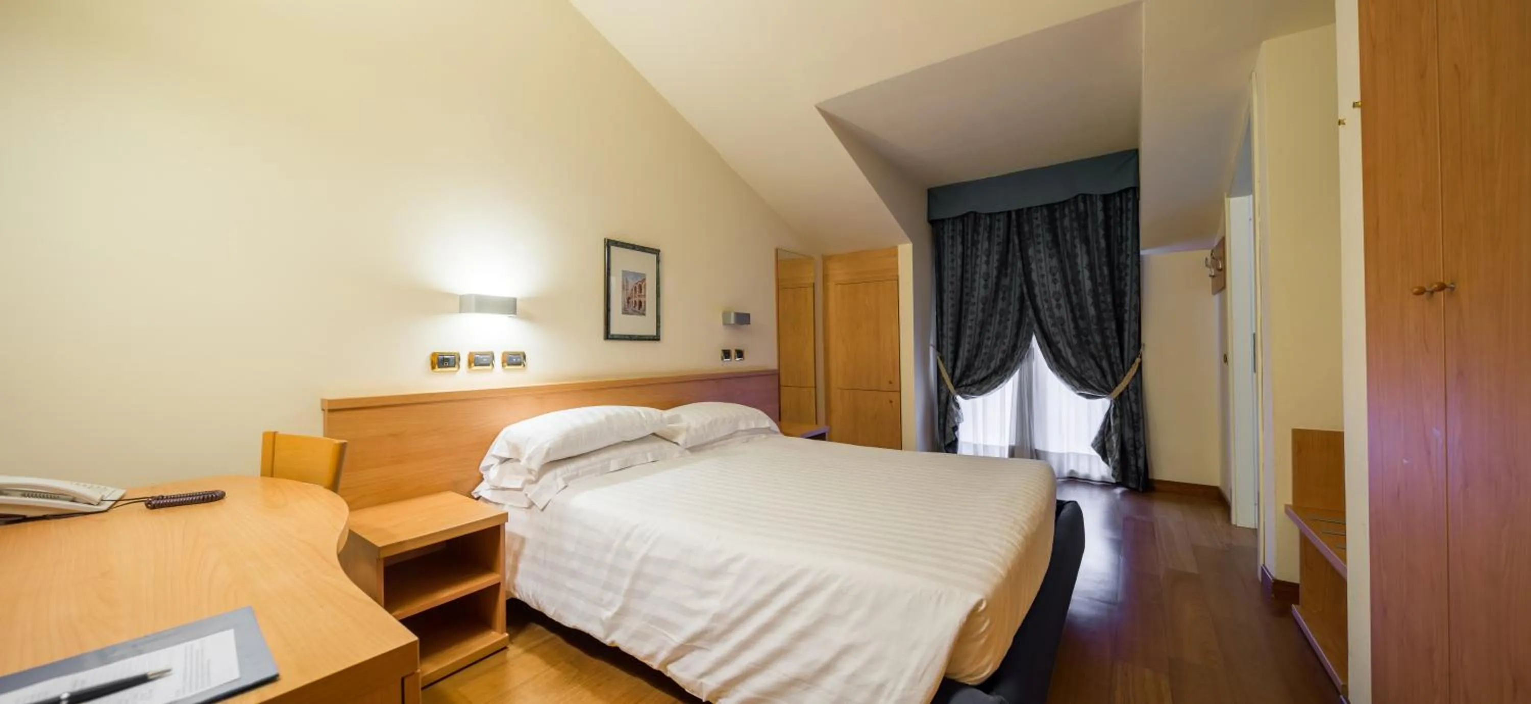 Double Room with Balcony in Hotel Brandoli