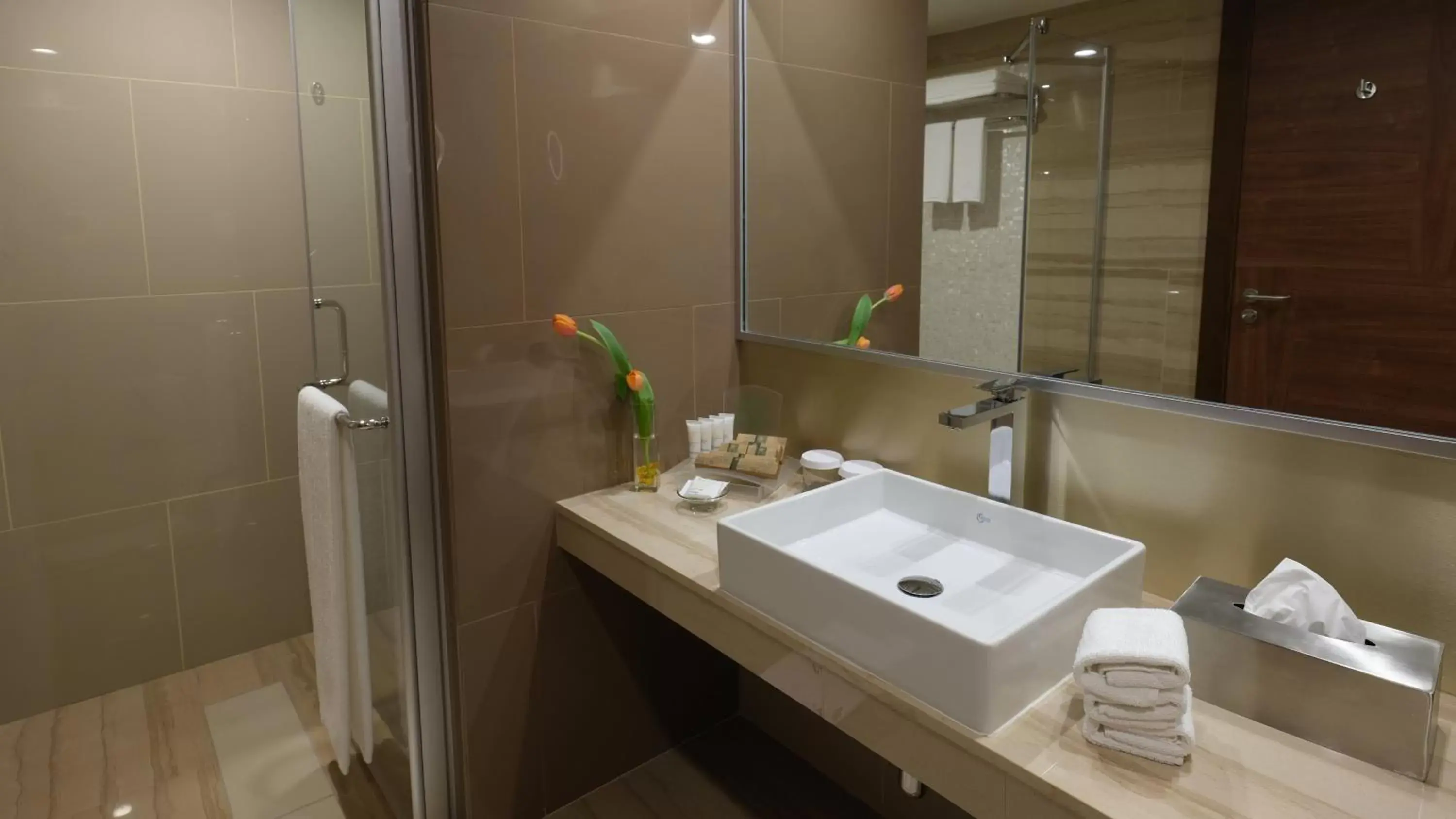 Bathroom in Holiday Inn Kuwait Al Thuraya City, an IHG Hotel