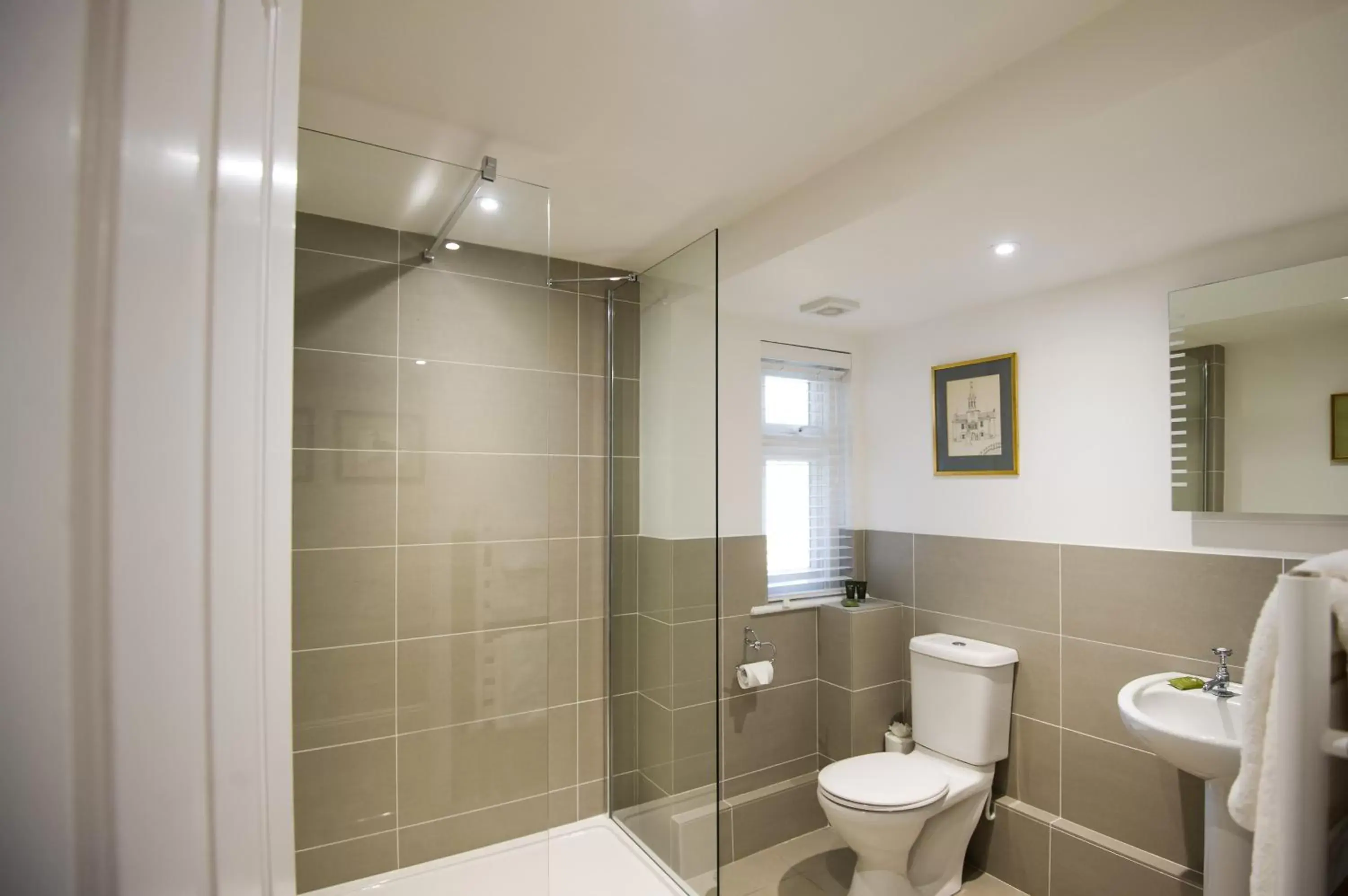 Bathroom in Cowdray Lodge