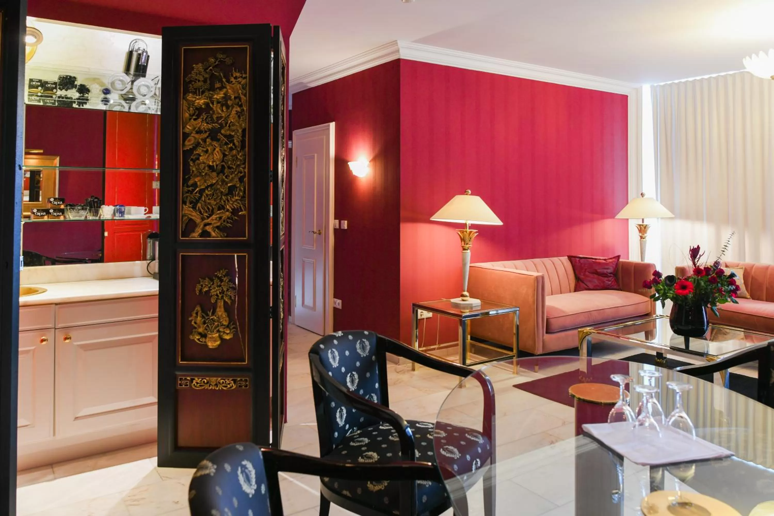 Kitchen or kitchenette in Hotel Bamberger Hof Bellevue