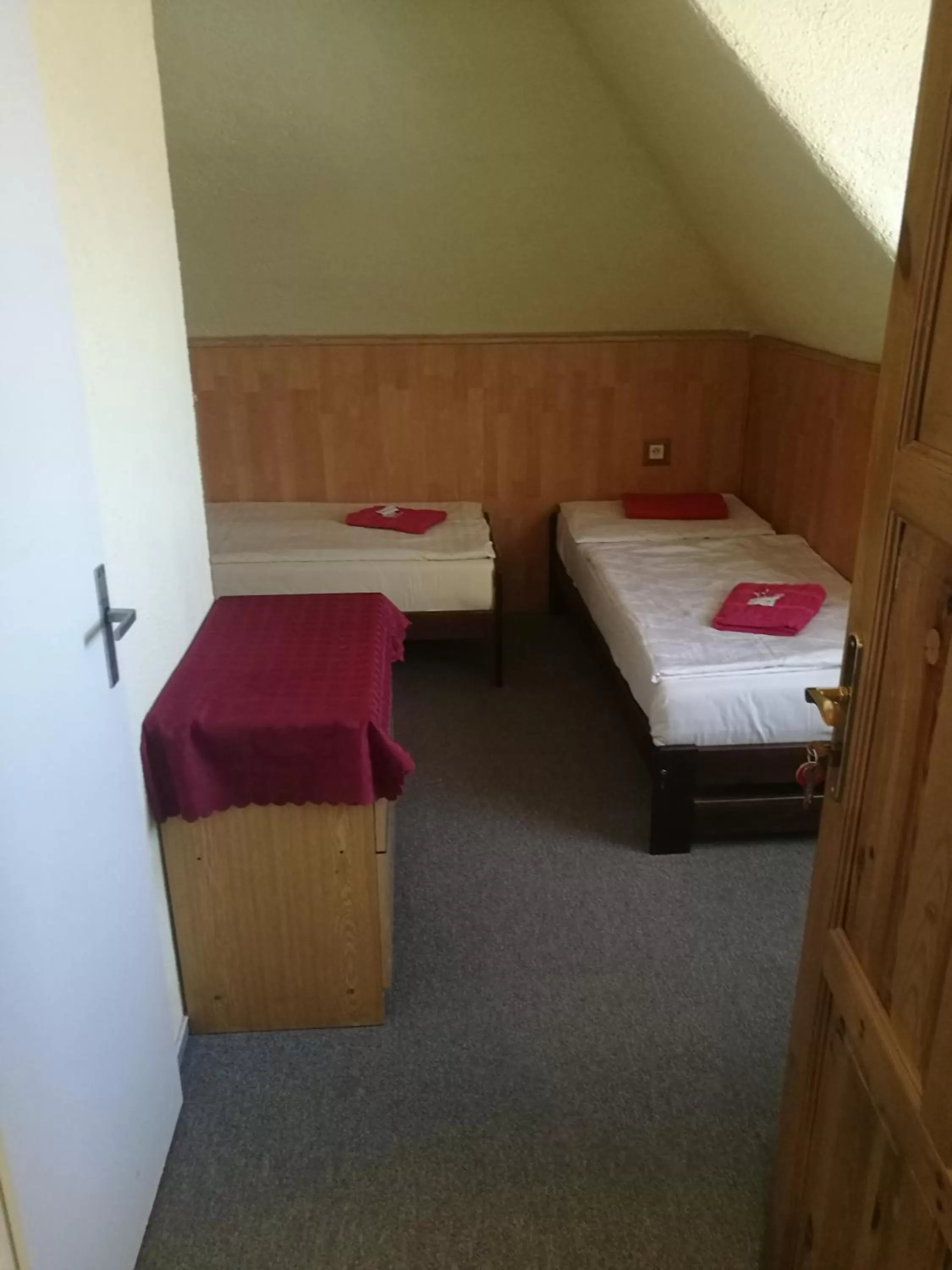 Bedroom, Bed in Hotel Chata