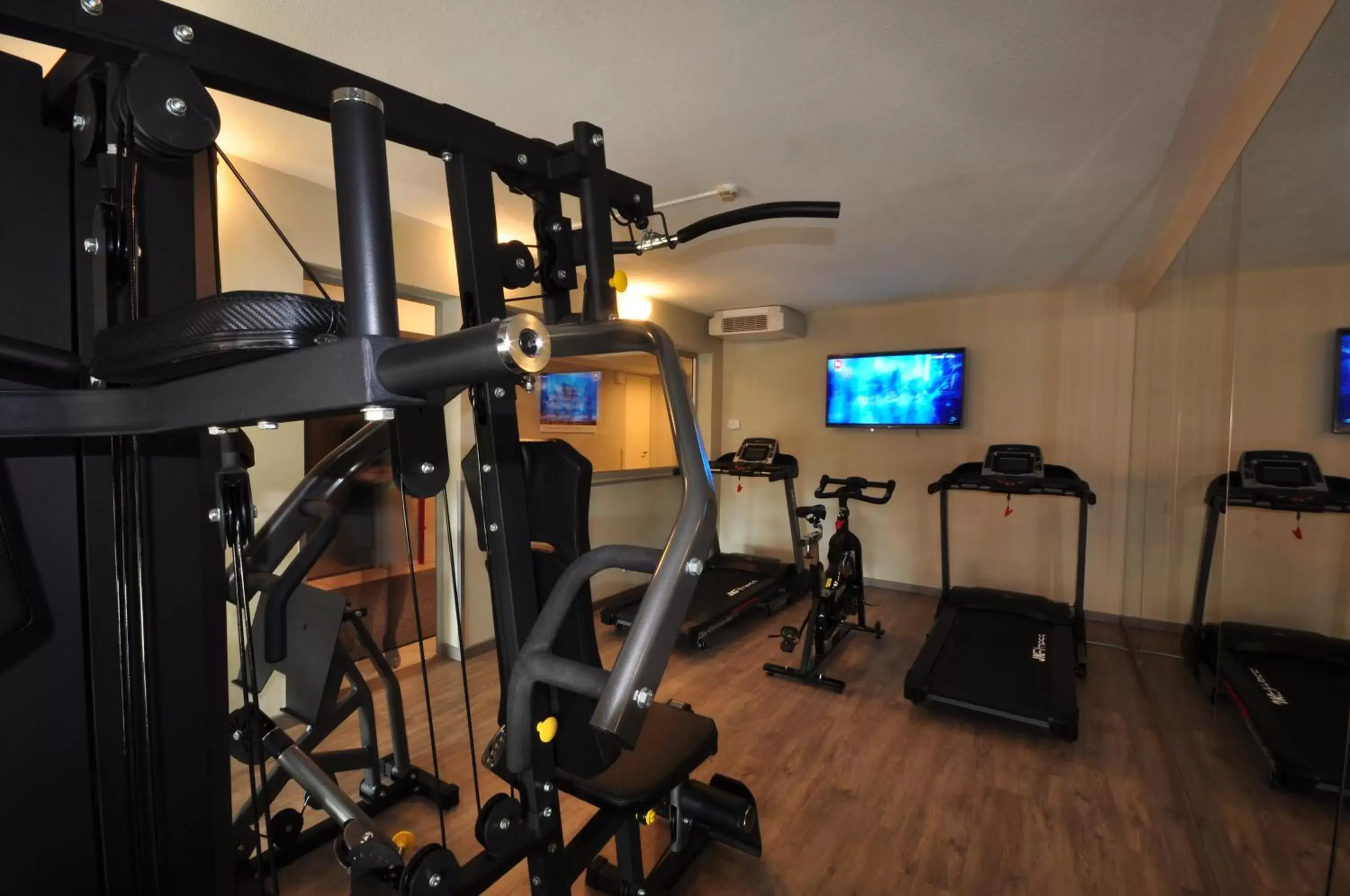 Fitness centre/facilities, Fitness Center/Facilities in Best Quality Hotel Politecnico