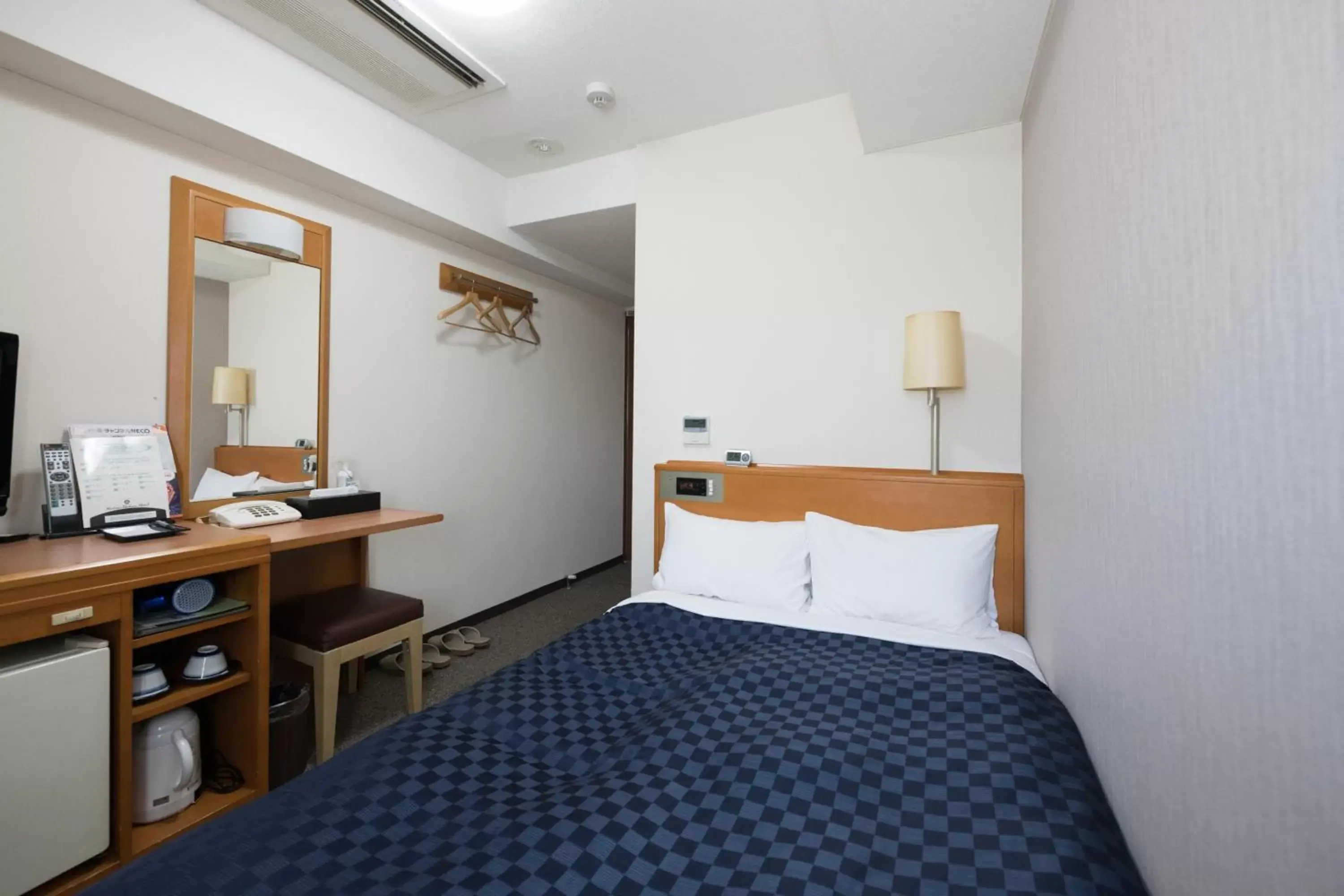 Photo of the whole room, Bed in Matsue Urban Hotel