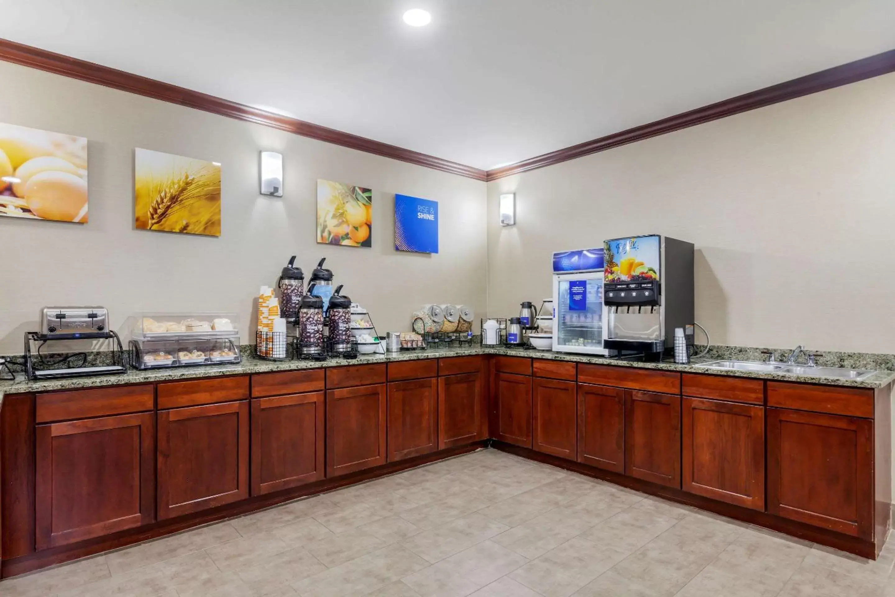 Breakfast, Restaurant/Places to Eat in Comfort Inn Plover-Stevens Point