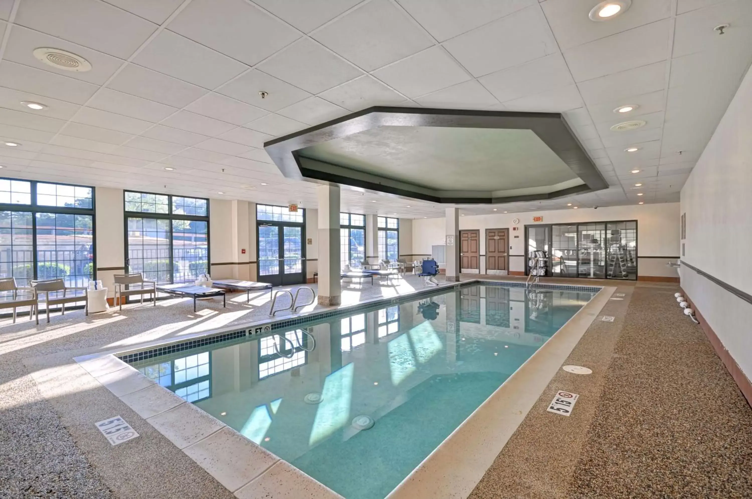 Pool view, Swimming Pool in Homewood Suites Boston Peabody