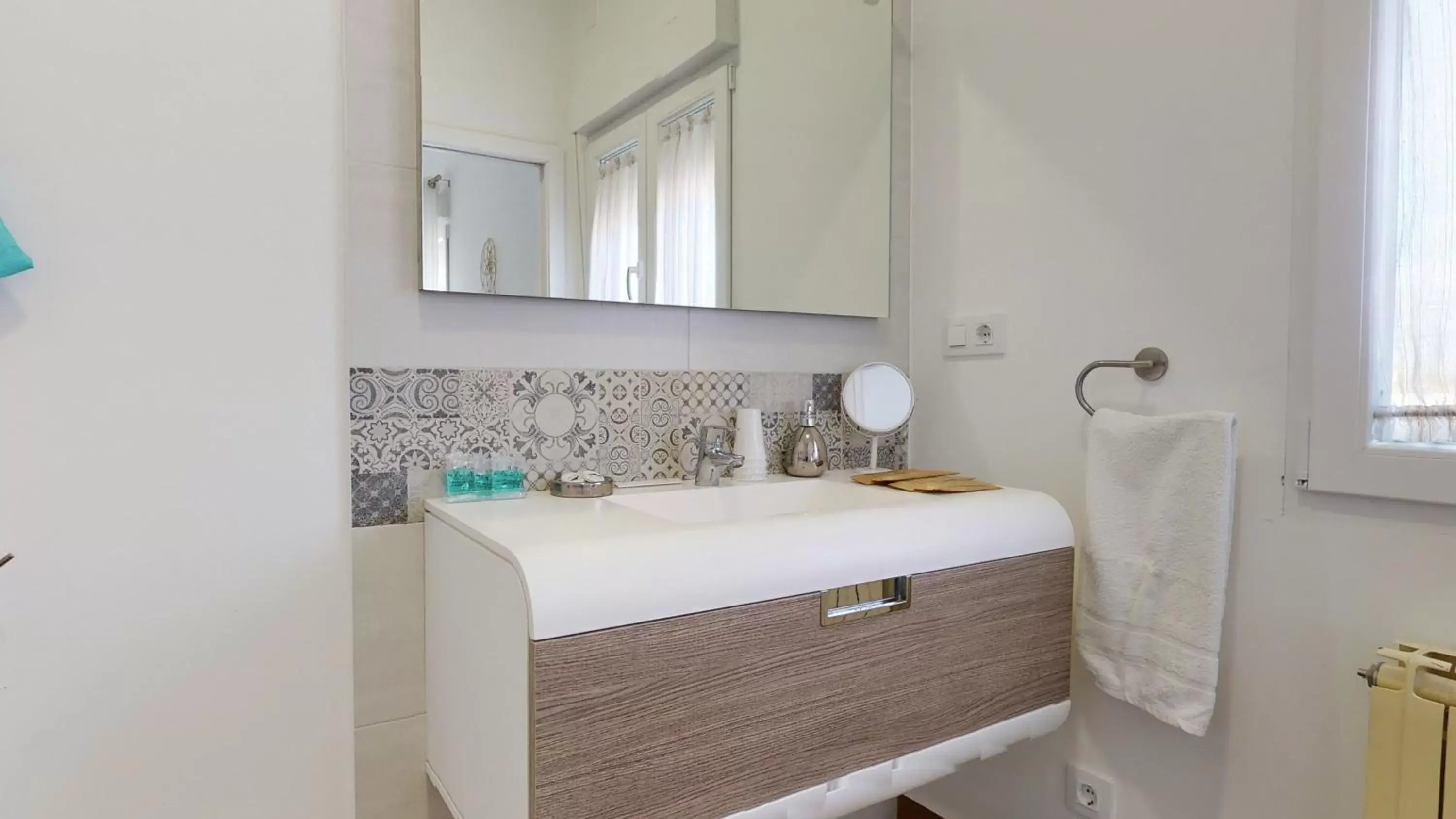 Bathroom in Hotel Consuegra