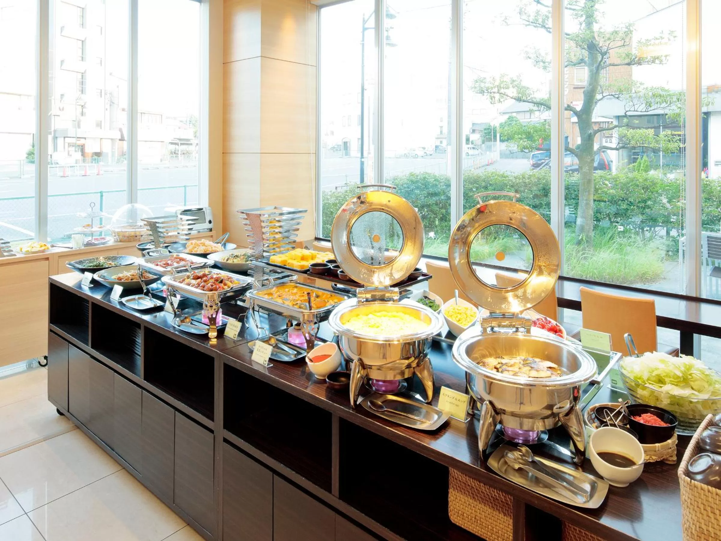 Buffet breakfast in Candeo Hotels Handa