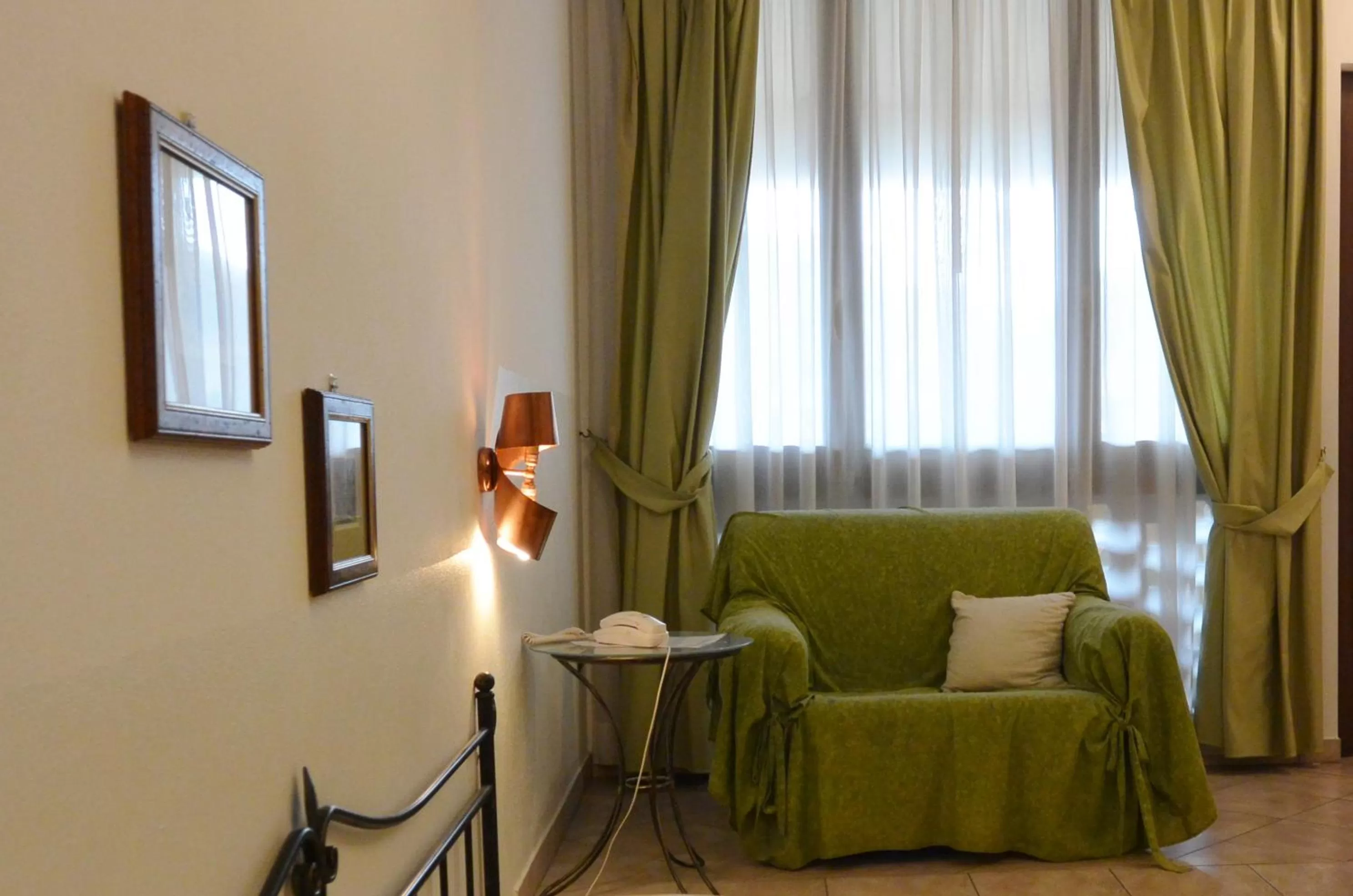 Seating area in Hotel Ristorante Italia