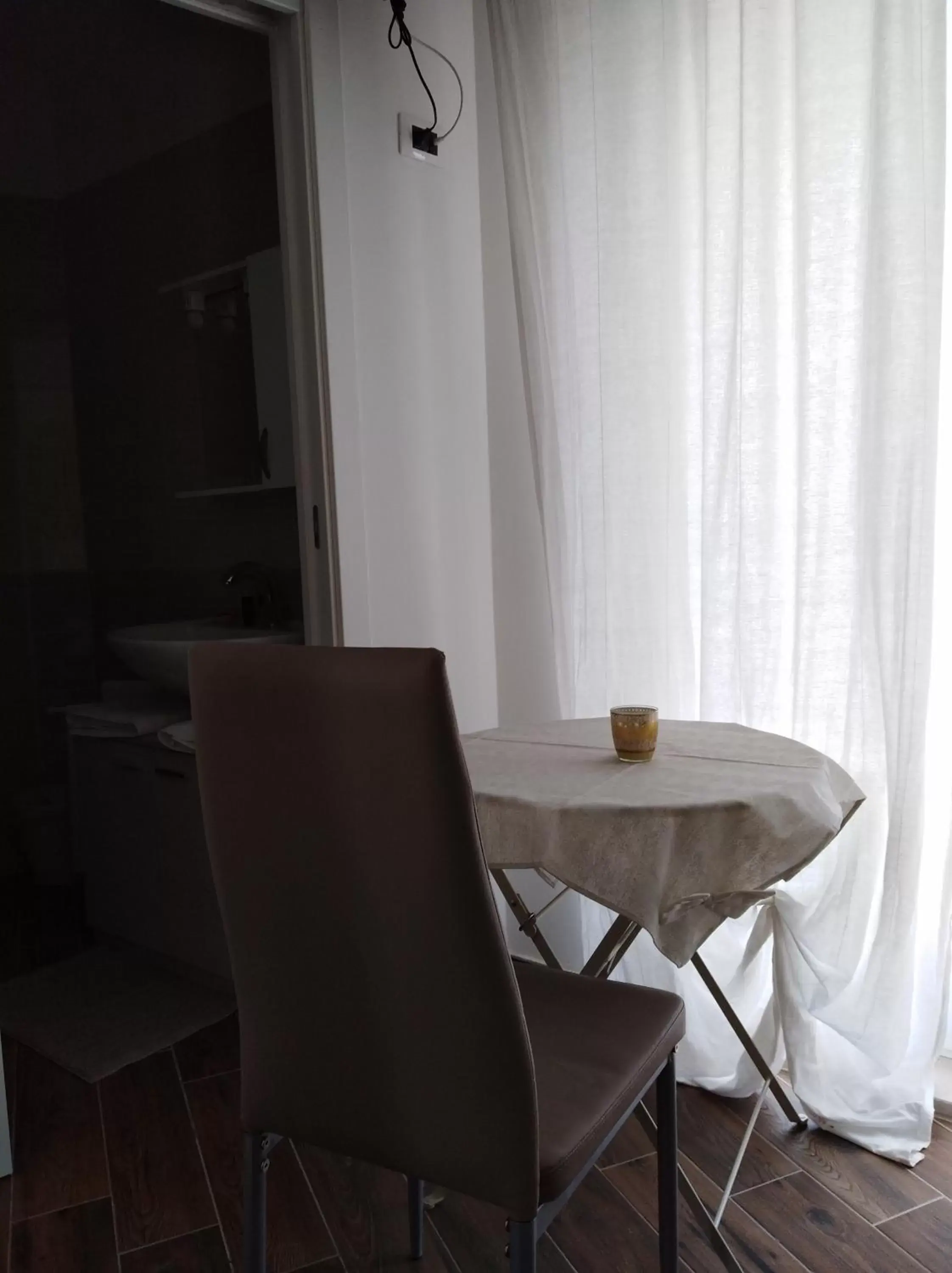 Dining Area in DomuS al Corso B&B