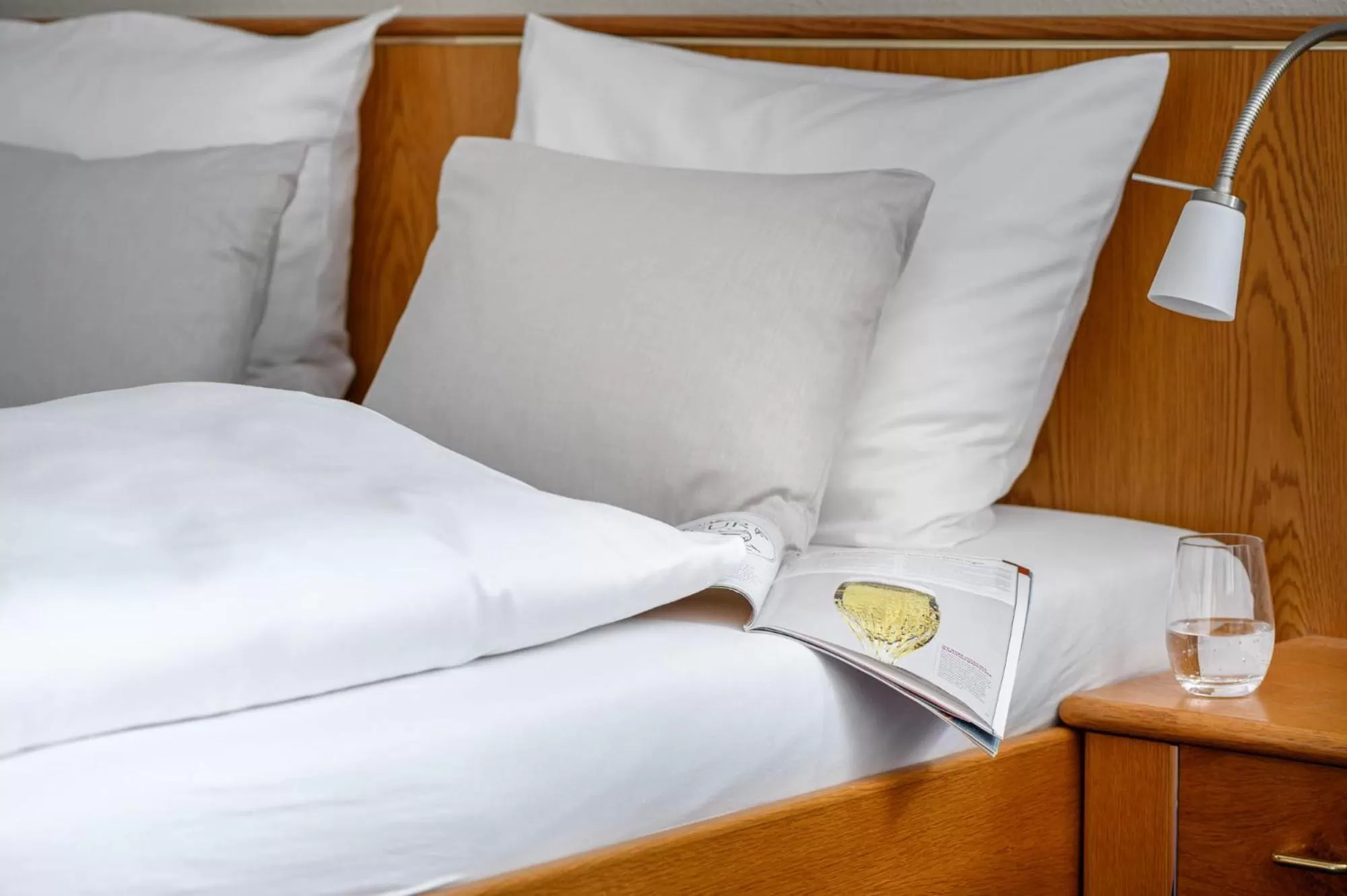 Bedroom, Bed in Hotel Maier