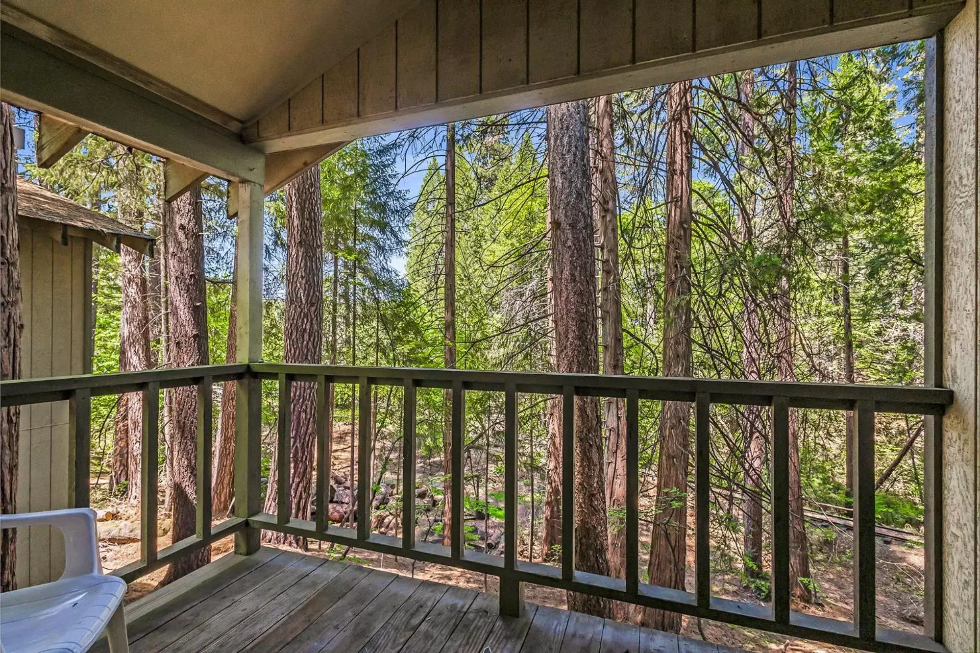 View (from property/room), Balcony/Terrace in Northern Queen Inn