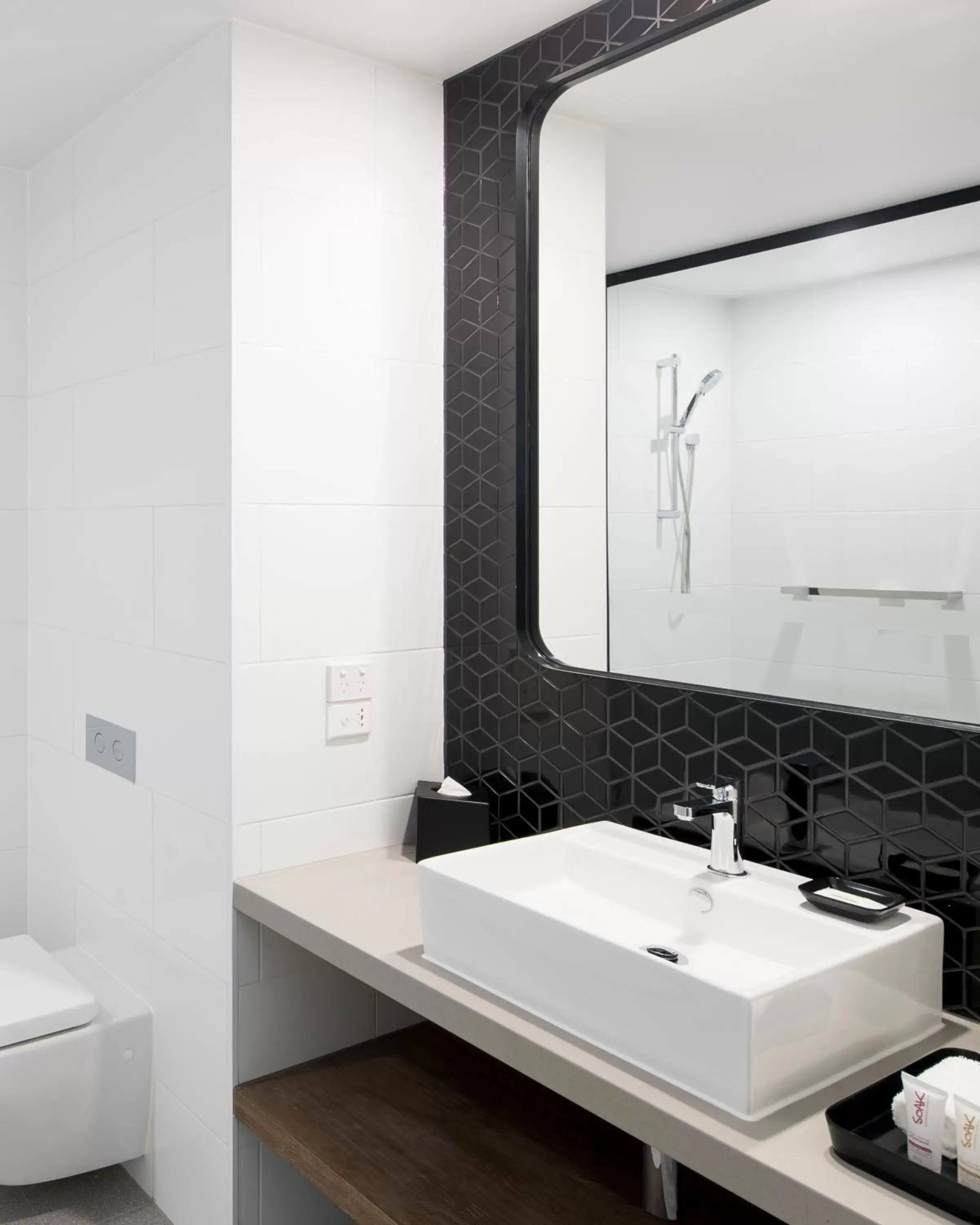 Bathroom in Holiday Inn Sydney St Marys, an IHG Hotel