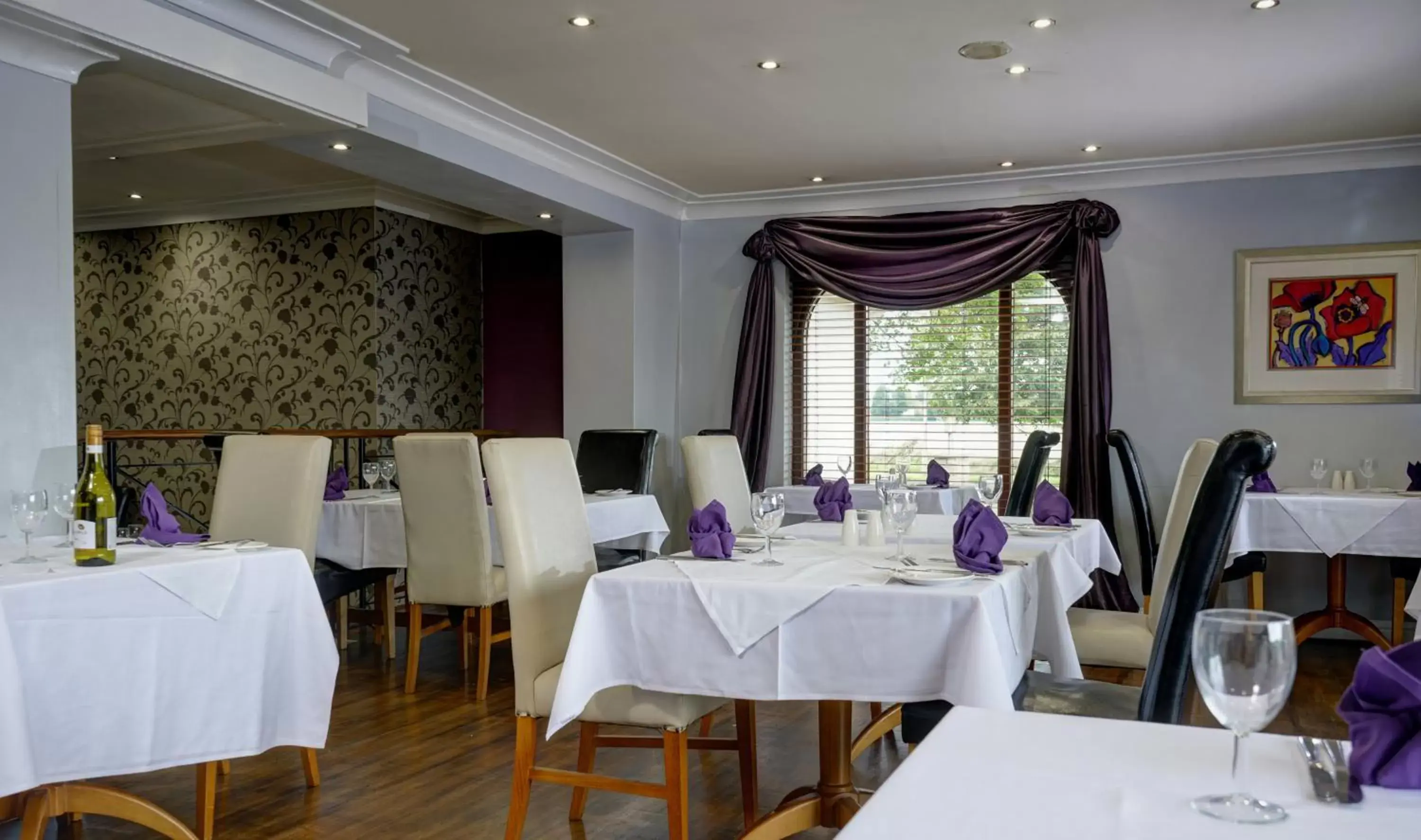 Restaurant/Places to Eat in Widnes Halton Everglades Park Hotel