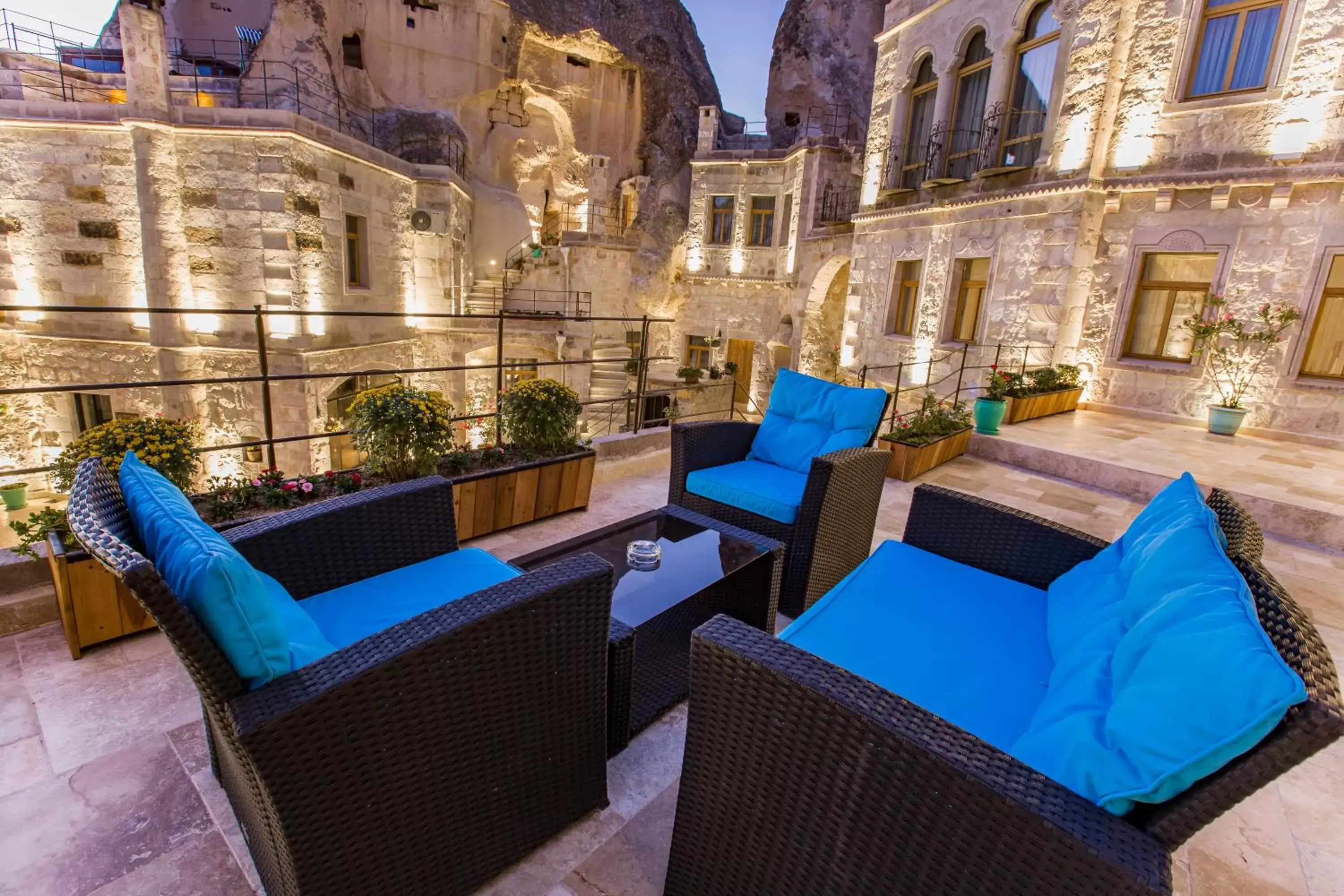 Balcony/Terrace in Imperial Cave Suites & Spa