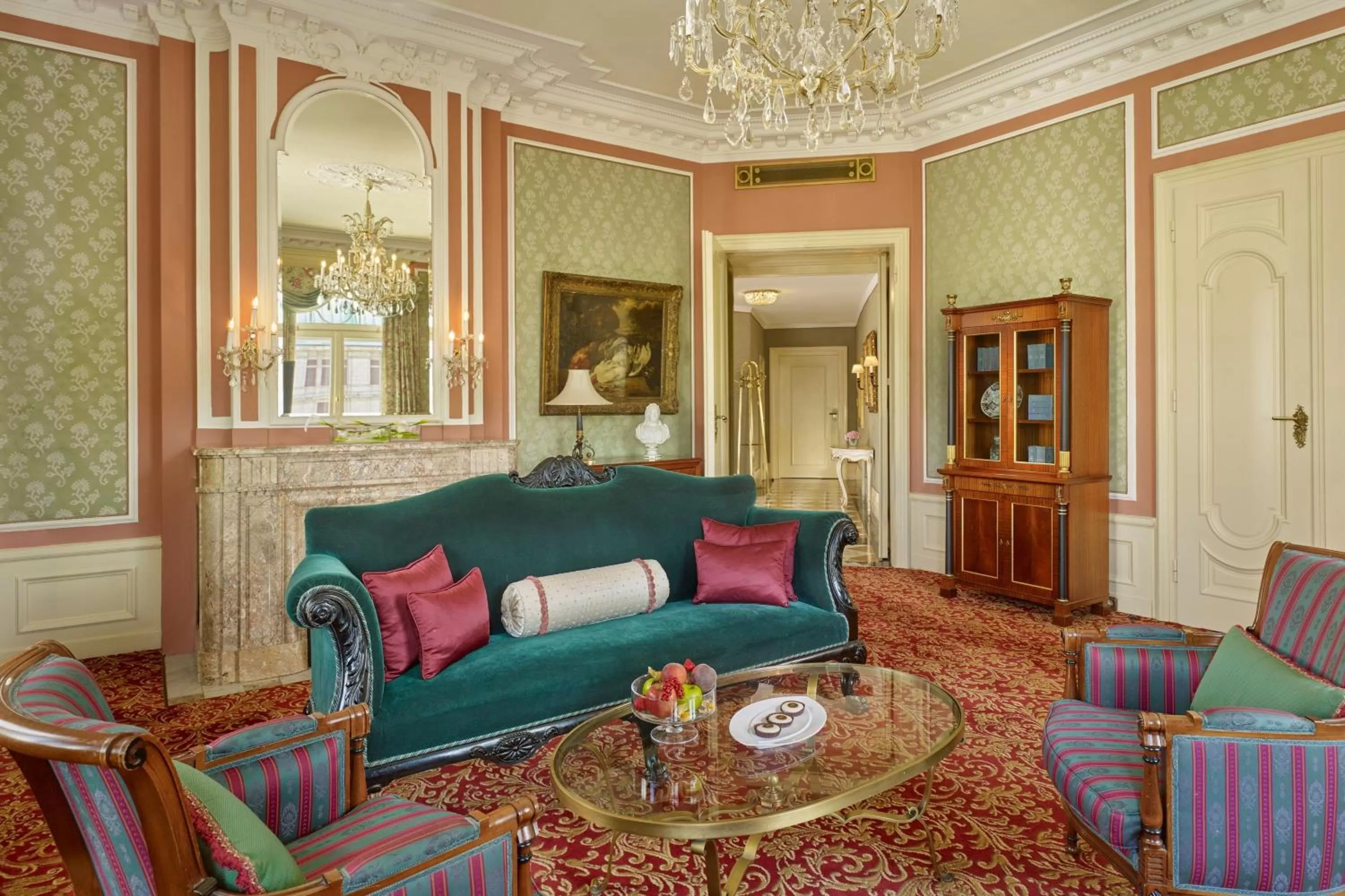 Living room in Hotel Bristol, a Luxury Collection Hotel, Vienna