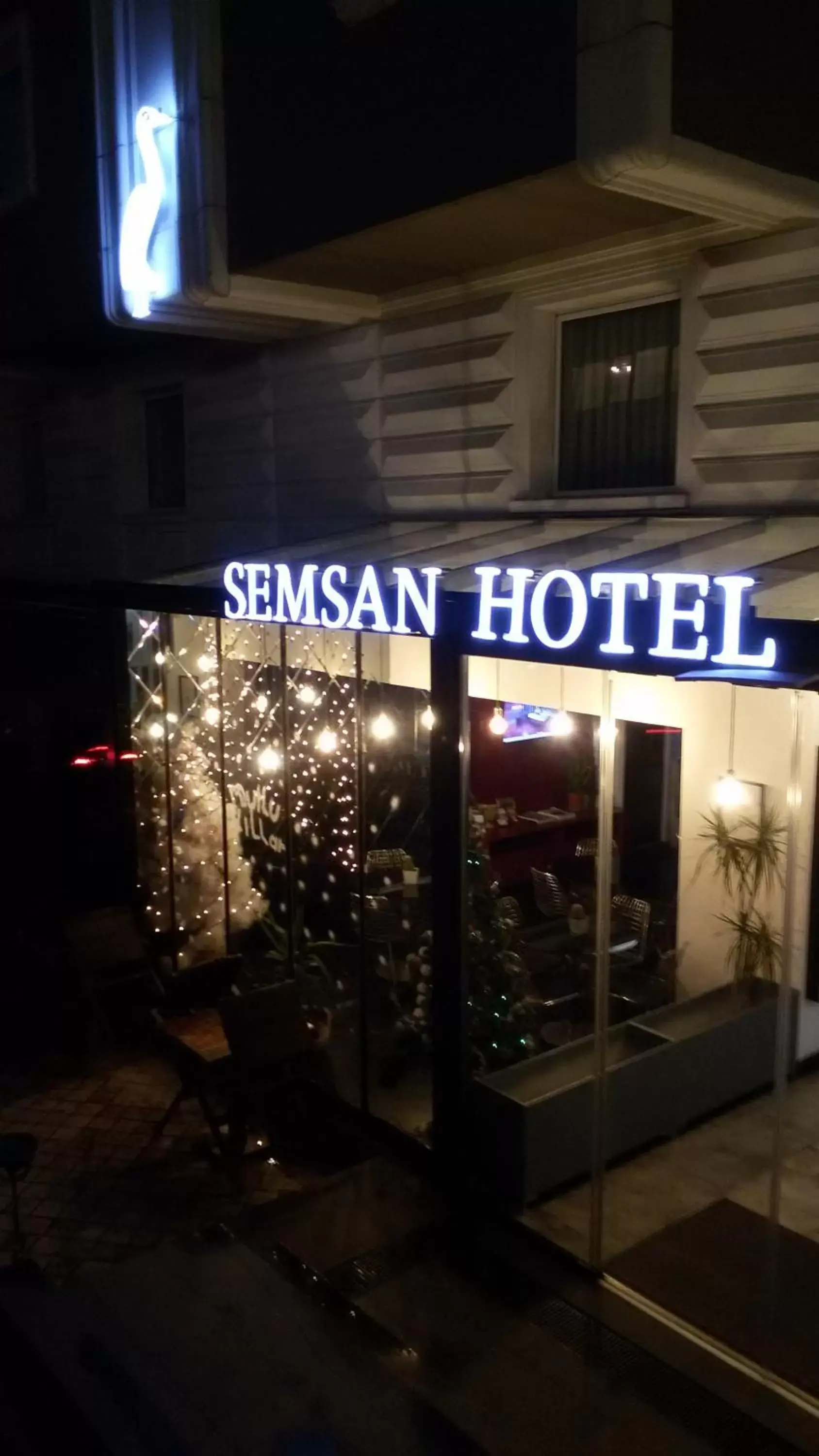 Facade/entrance in Semsan Hotel