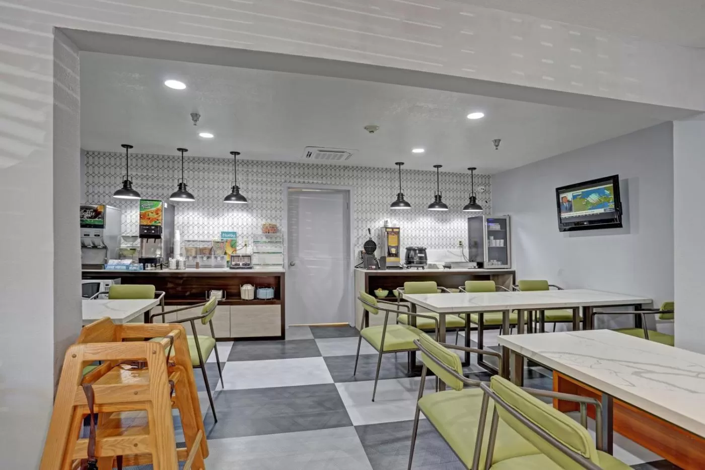 Breakfast in Quality Inn Pierre-Fort Pierre