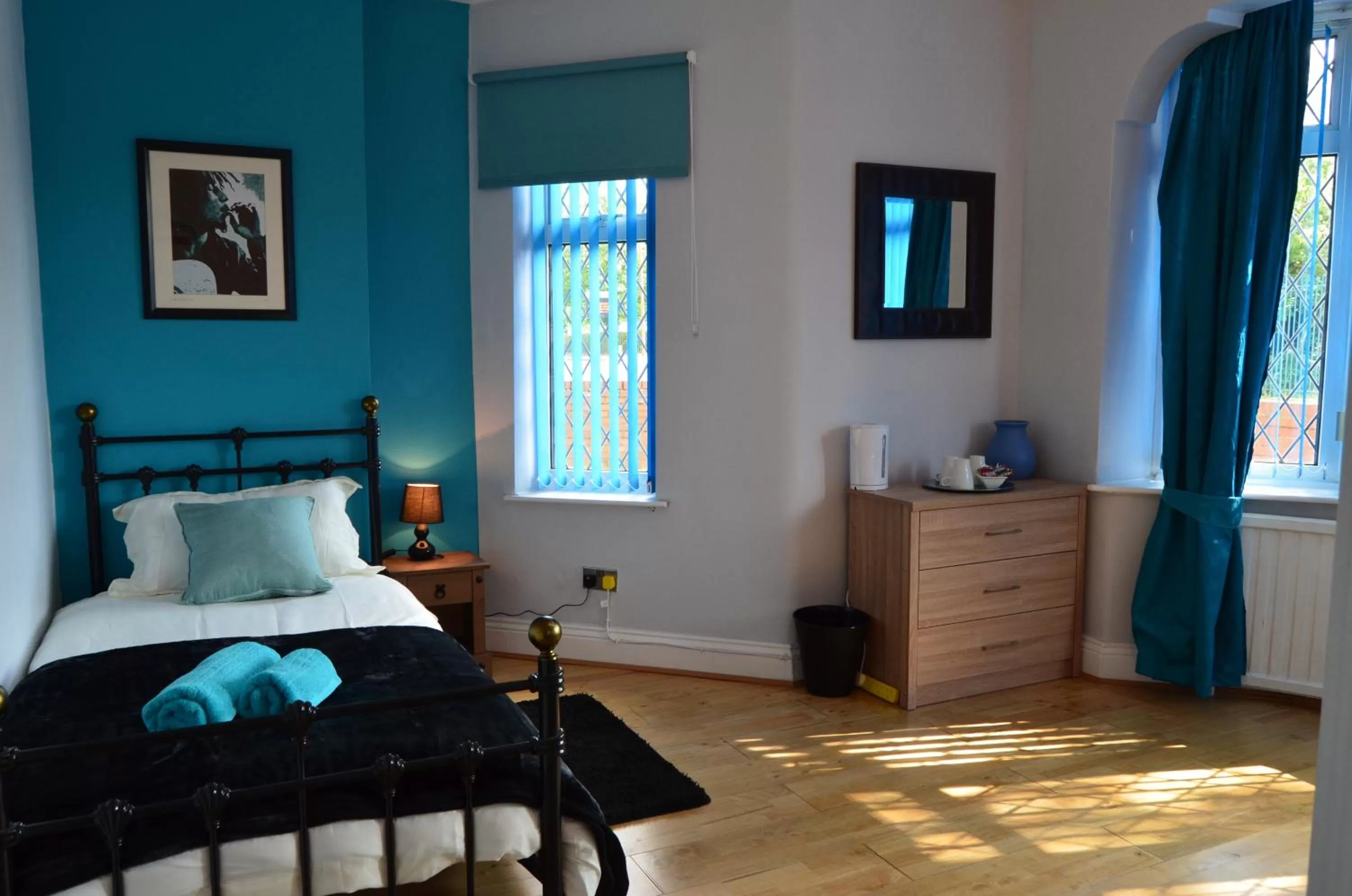 Bed in Old Trafford Guest House