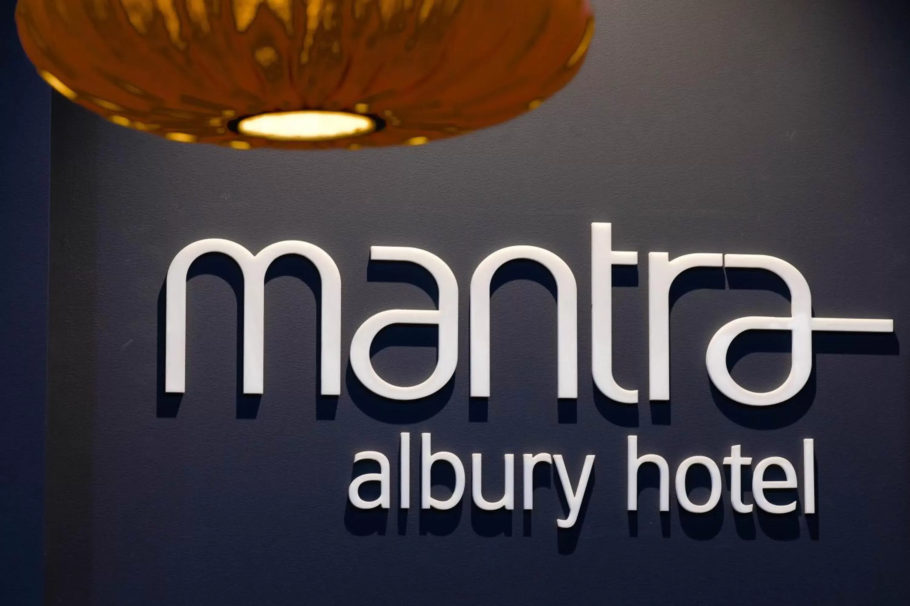 Facade/entrance in Mantra Albury Facade/entrance in Mantra Albury