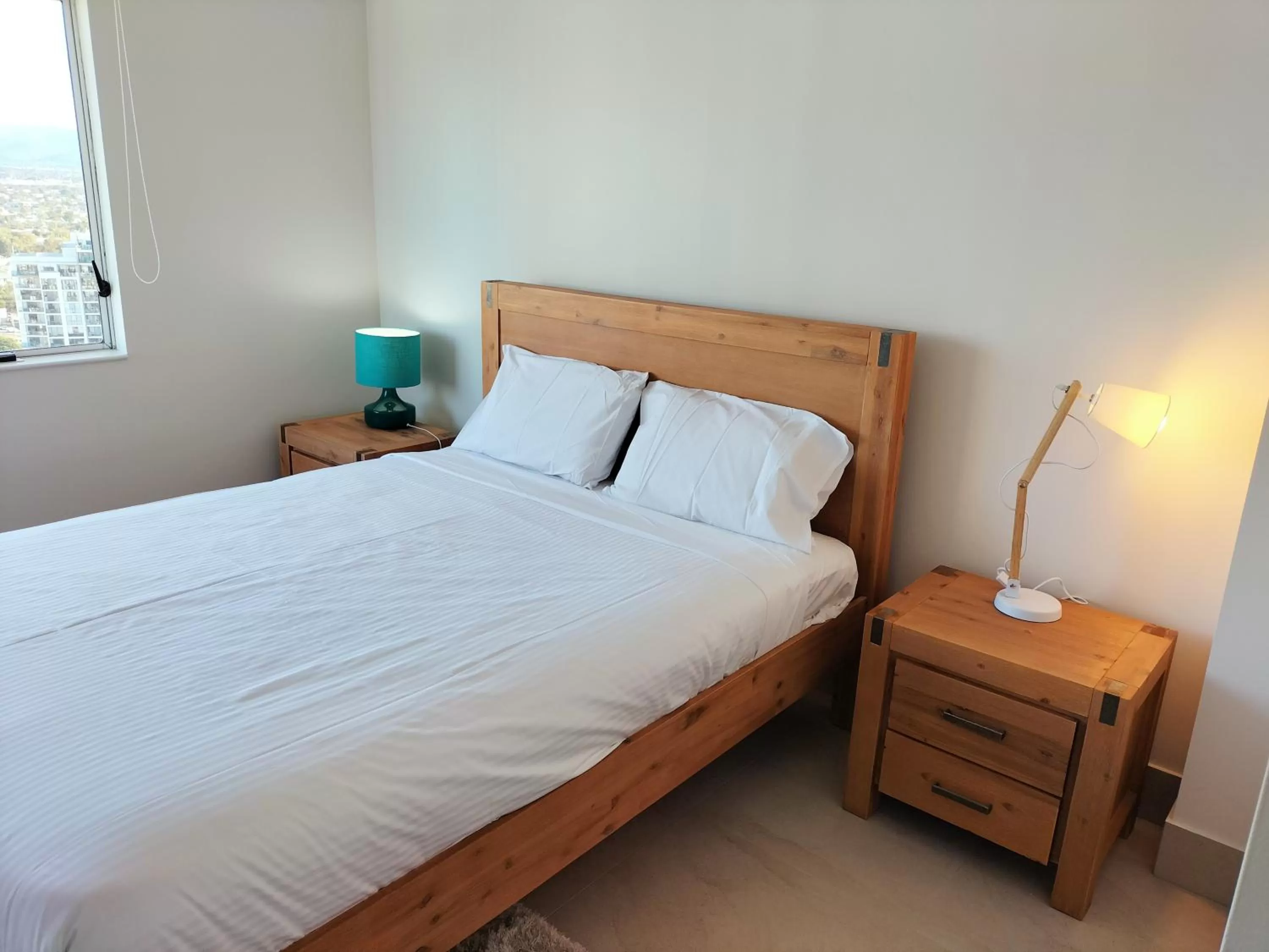 Bed in Marriner Views