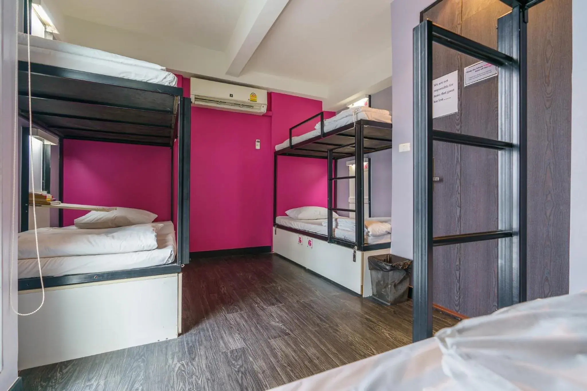 Bunk Bed in CheQinn Hostel - Sukhumvit 4 Nana Plaza
