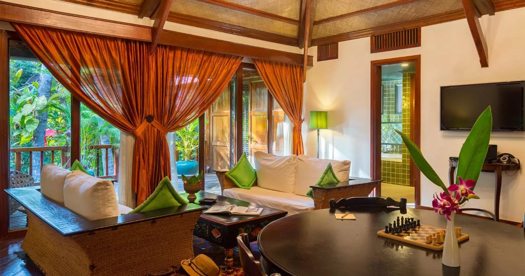 Communal lounge/ TV room in Angkor Village Hotel