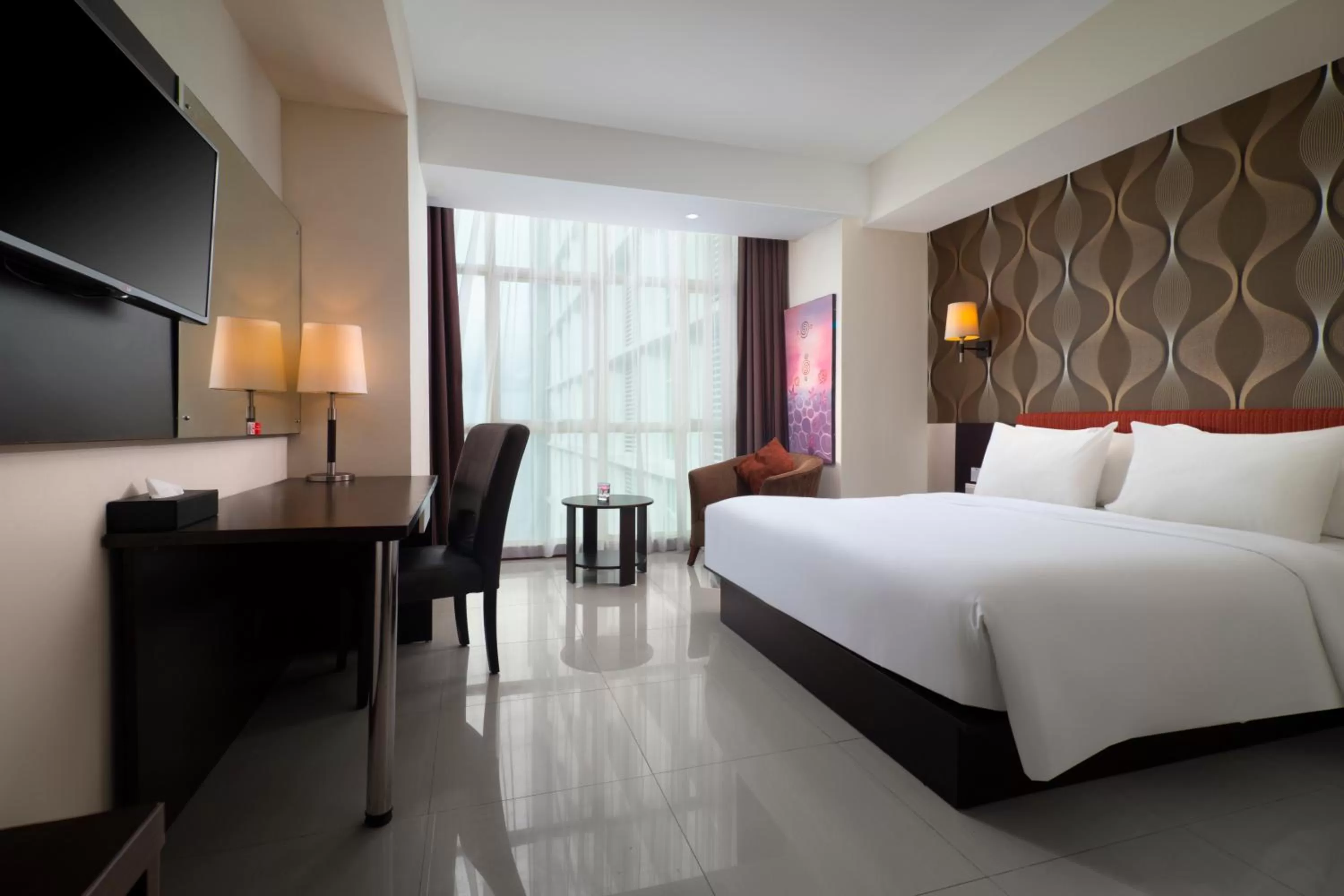 Bed in Best Western The Lagoon Hotel