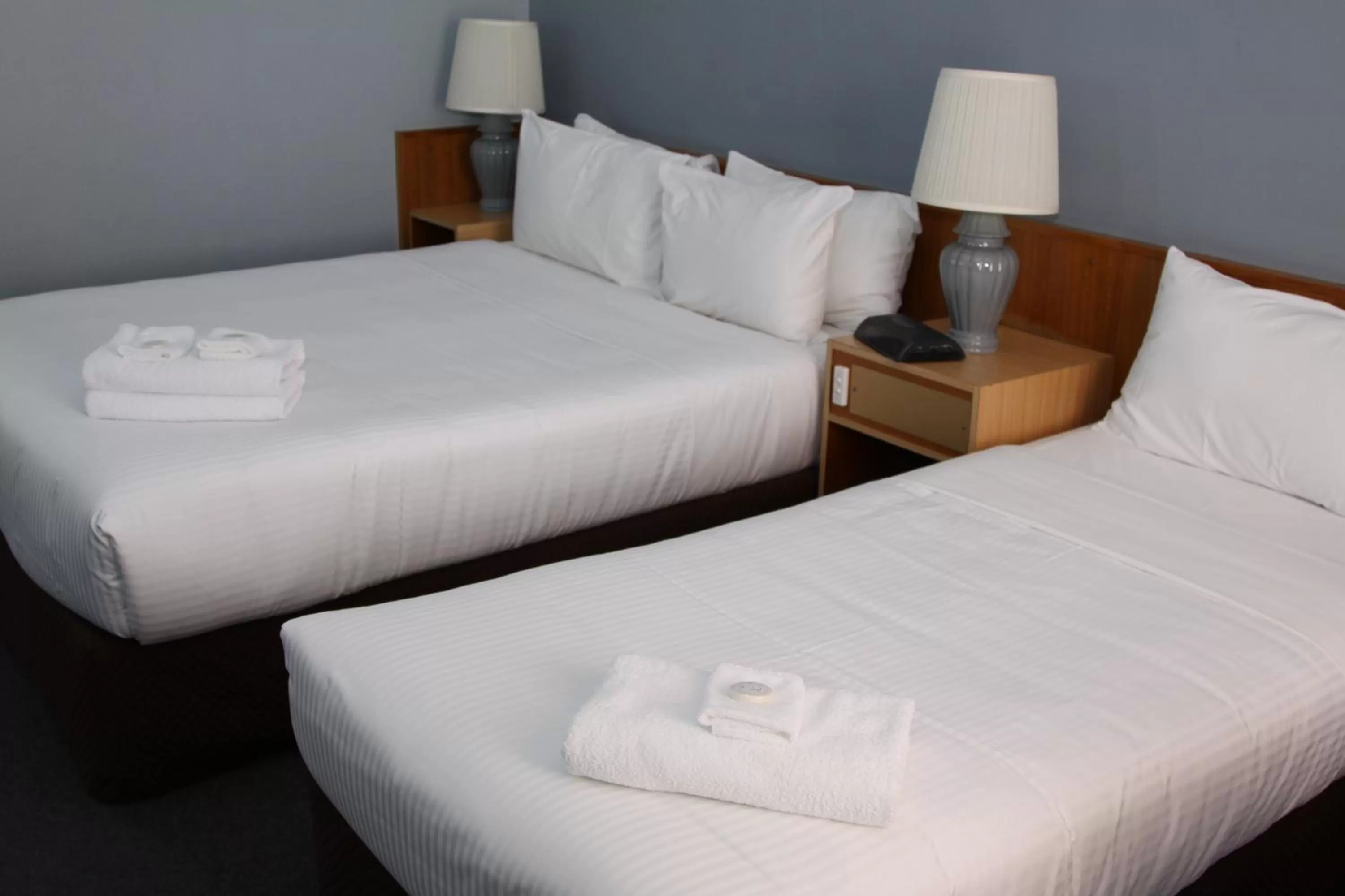 Standard Twin Room (1 - 3 Guests) in Waterview Gosford Motor Inn