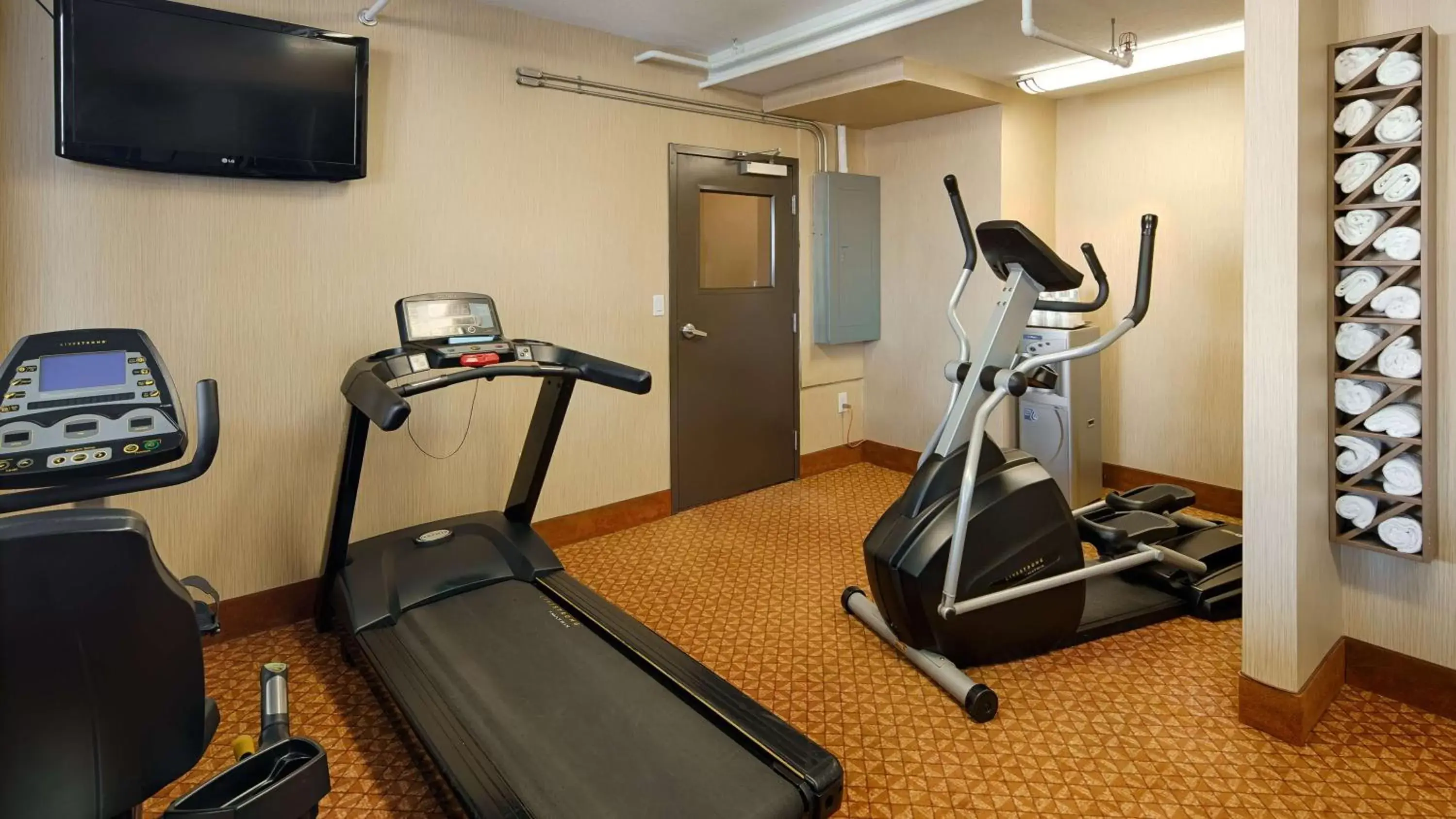 Fitness centre/facilities, Fitness Center/Facilities in Best Western Plus Estevan Inn & Suites