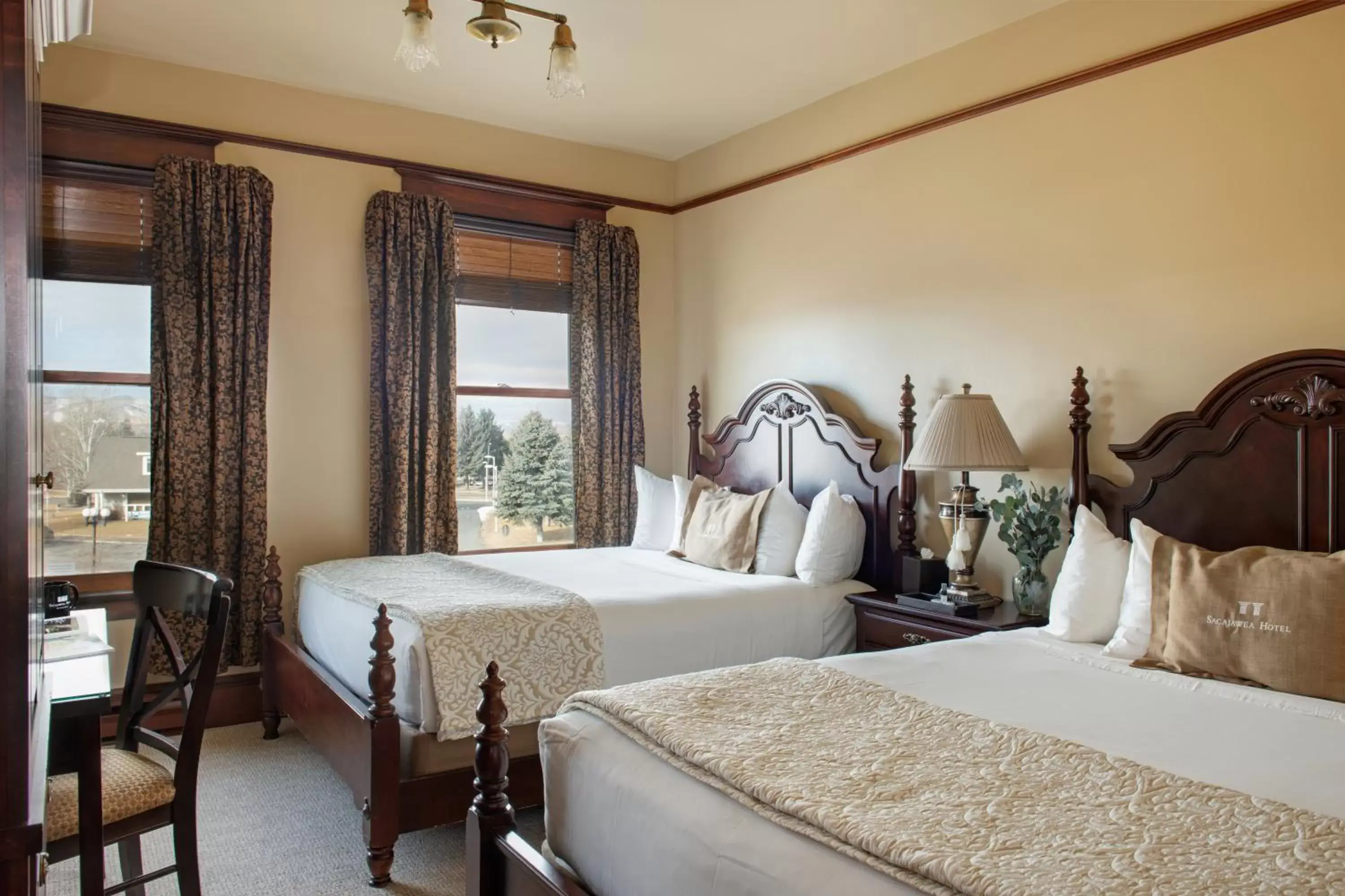 Quadruple Room in The Sacajawea Hotel Quadruple Room in The Sacajawea Hotel