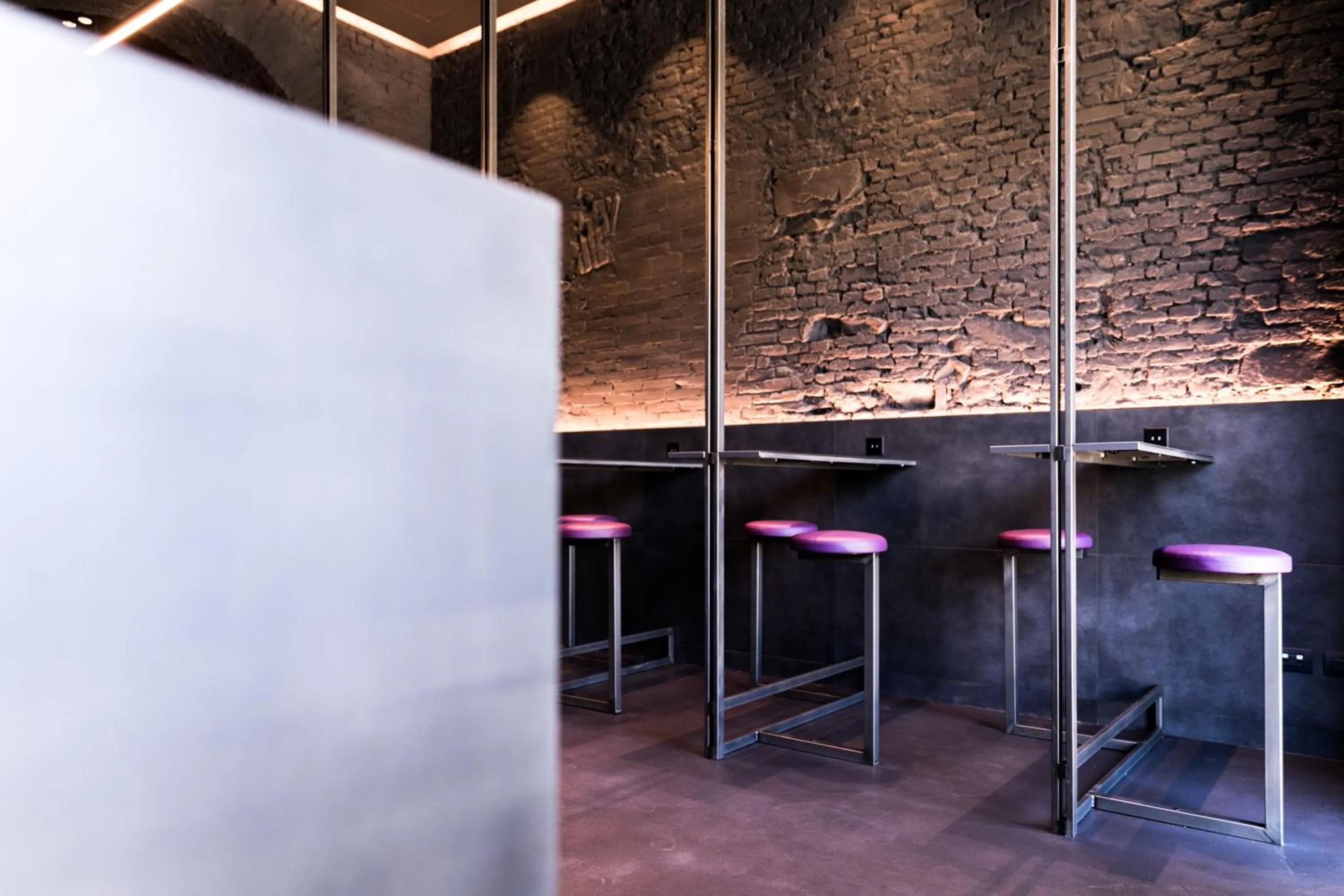 Lounge or bar in Heart Hotel Milano