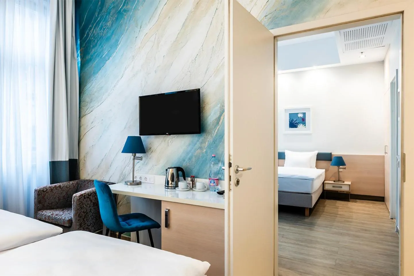 Photo of the whole room, Bed in Atrium Fashion Hotel