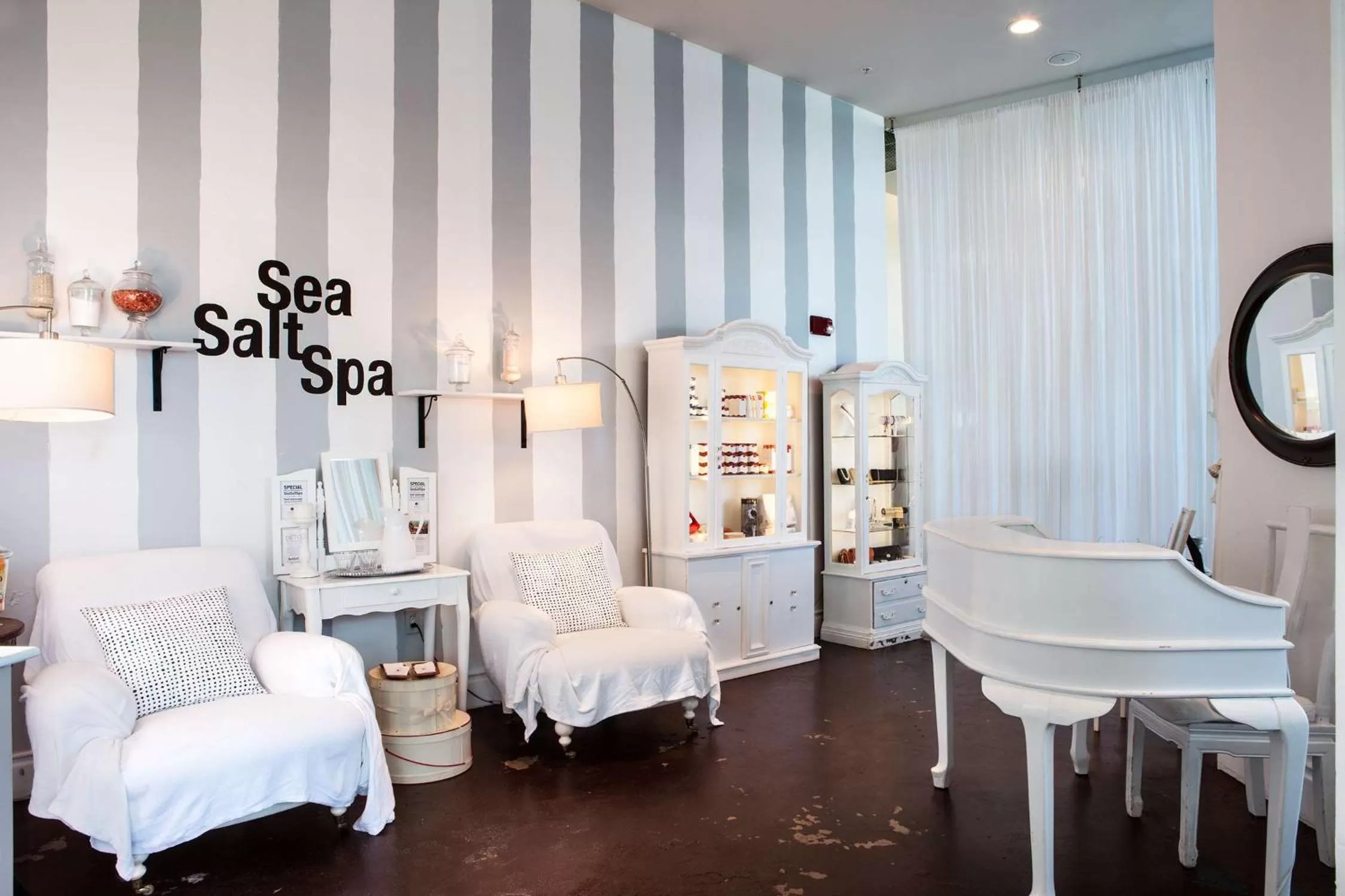 Spa and wellness centre/facilities, Bed in DoubleTree by Hilton Ocean Point Resort - North Miami Beach