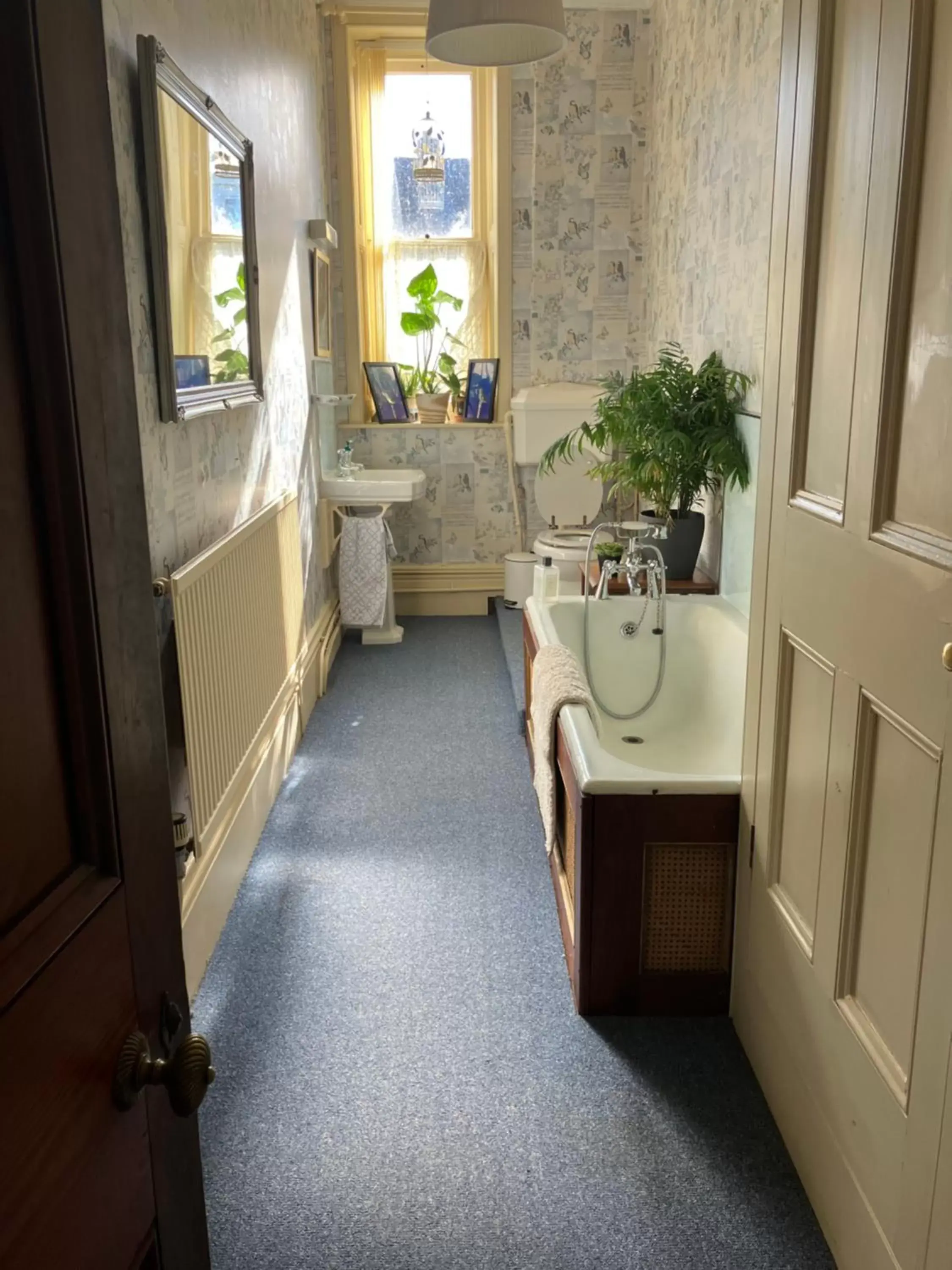 Bathroom in Cader Suite plus Luxury Hot Tub