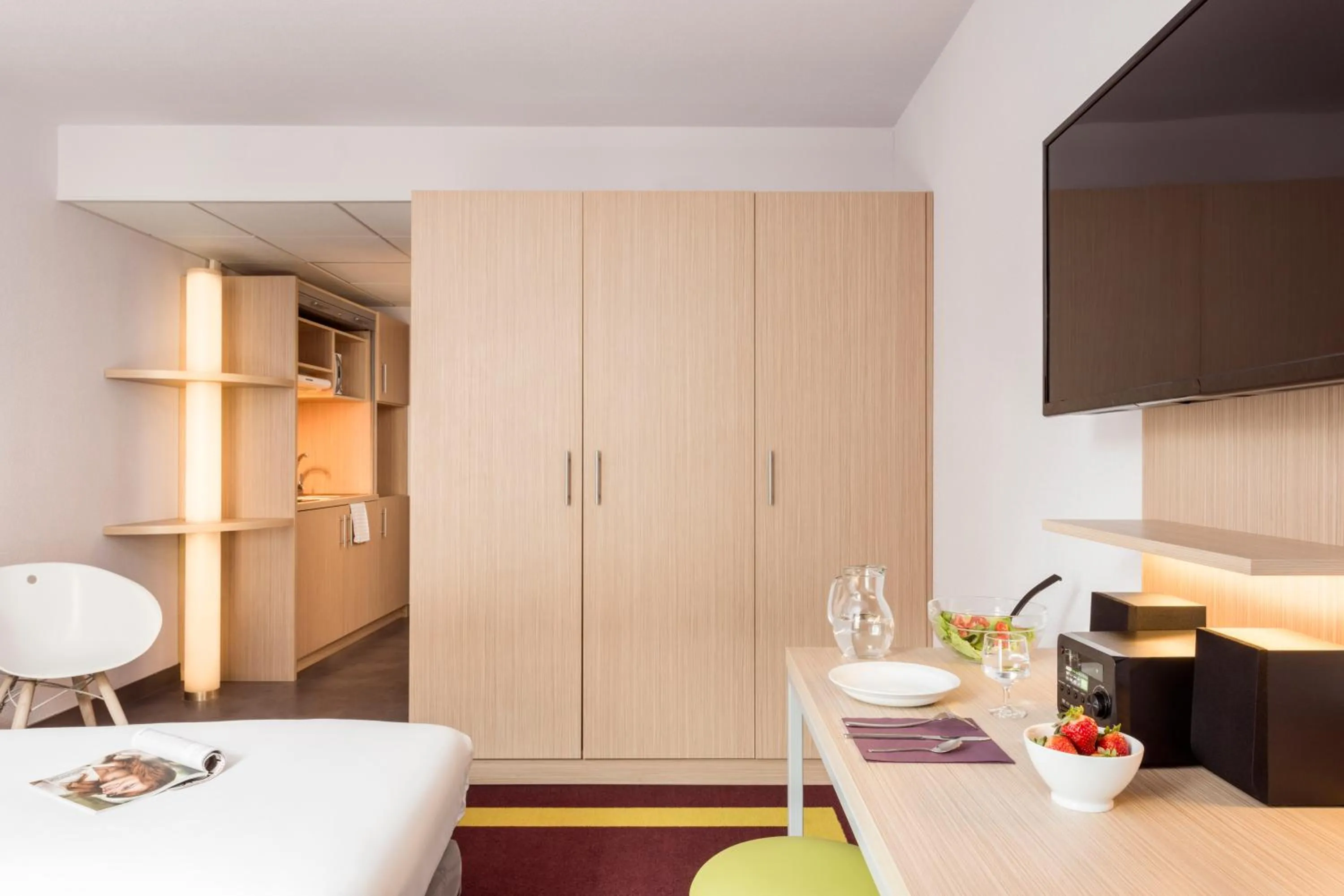 Kitchen or kitchenette in Aparthotel Adagio Paris Malakoff Chatillon