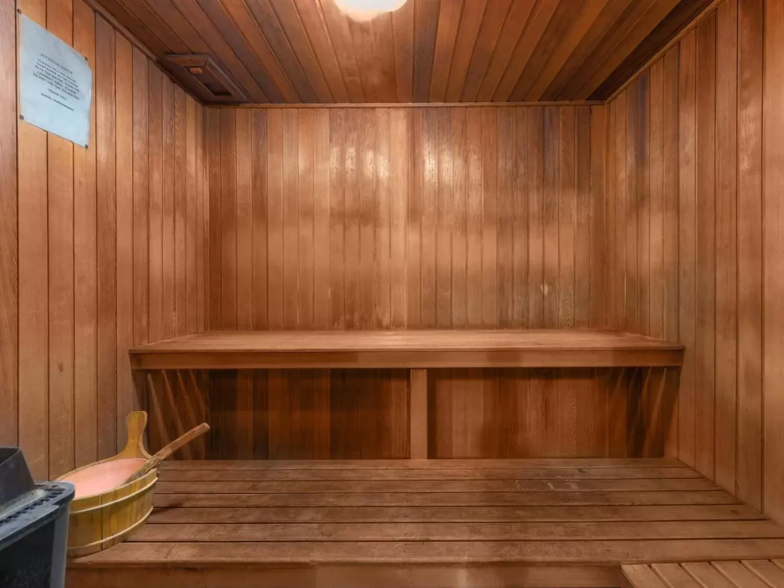 Sauna in Central Brunswick Apartment Hotel