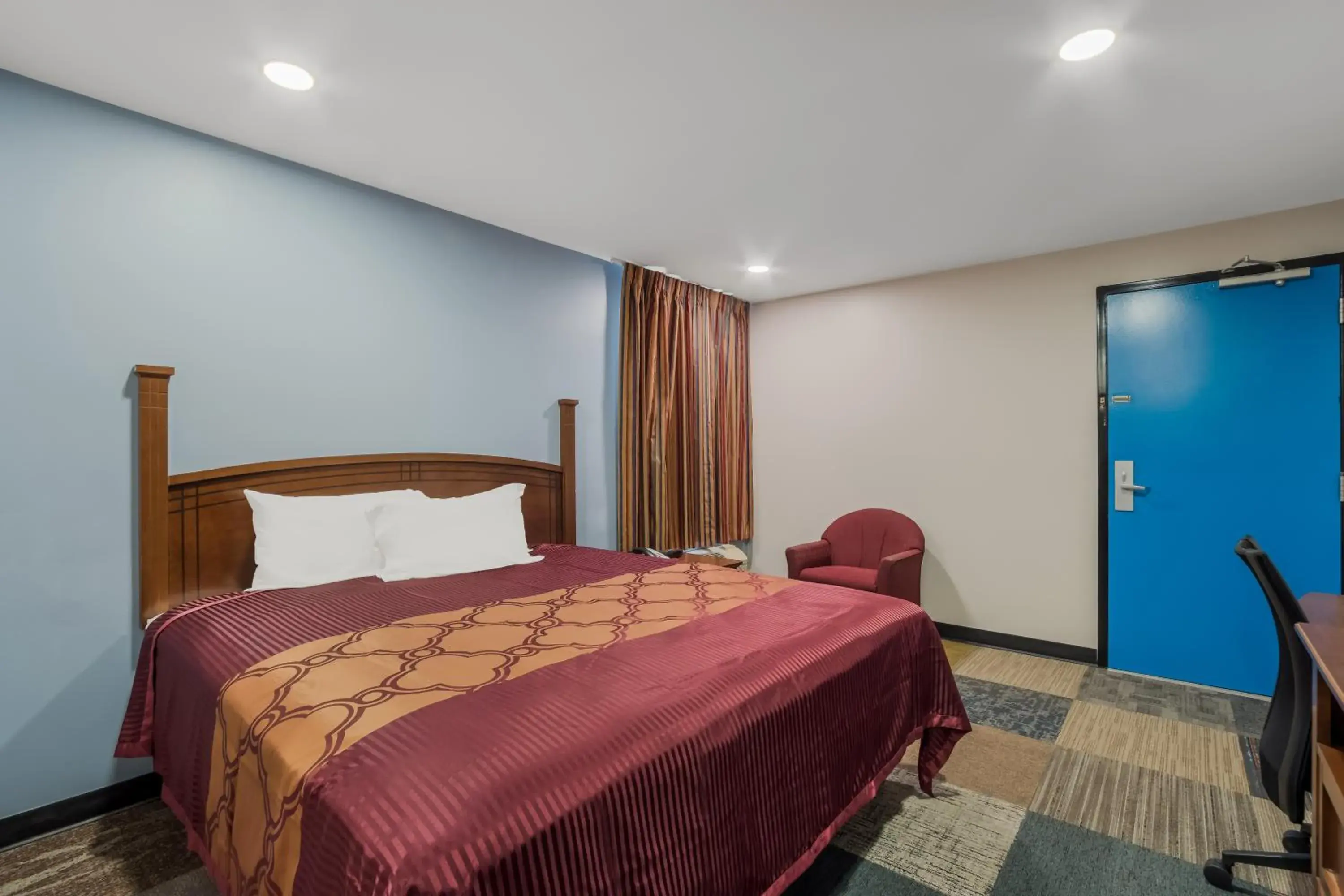 King Room - Smoking in Rodeway Inn Augusta West - Fort Gordon King Room - Smoking in Rodeway Inn Augusta West - Fort Gordon