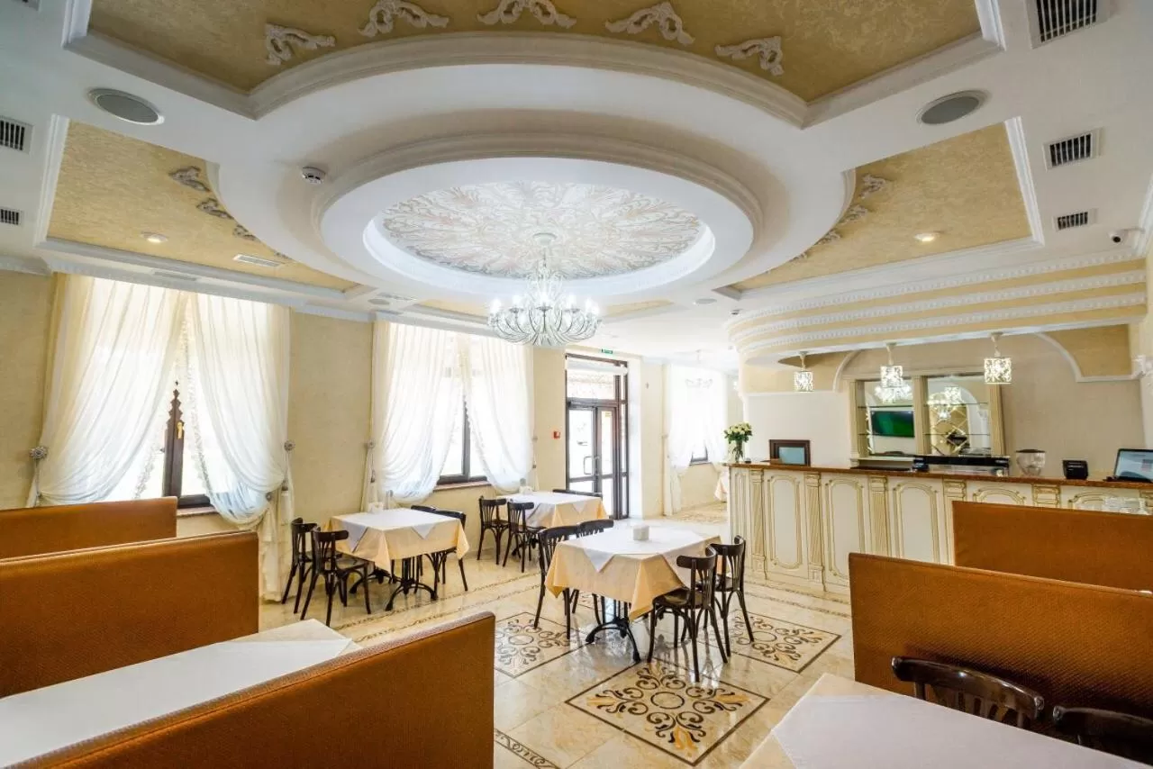 Restaurant/Places to Eat in Mon Plaisir