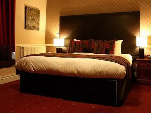 King Suite with Sea View in Dunkerley's Hotel and Restaurant