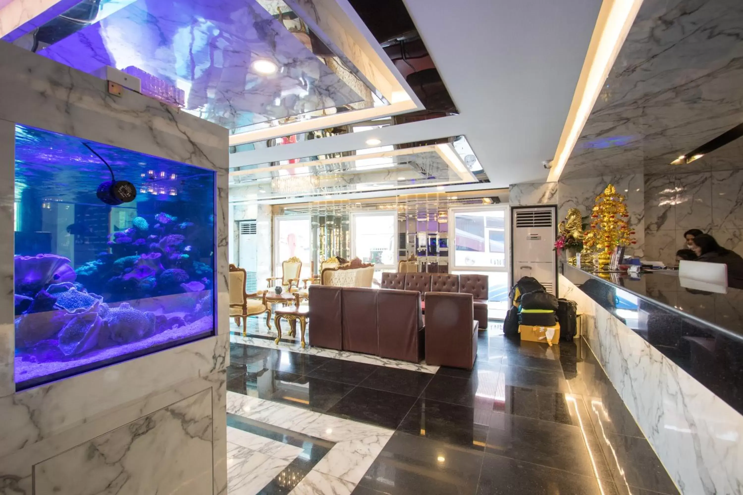 Lobby/Reception in B-your home Hotel Donmueang Airport Bangkok -SHA Certified SHA Plus