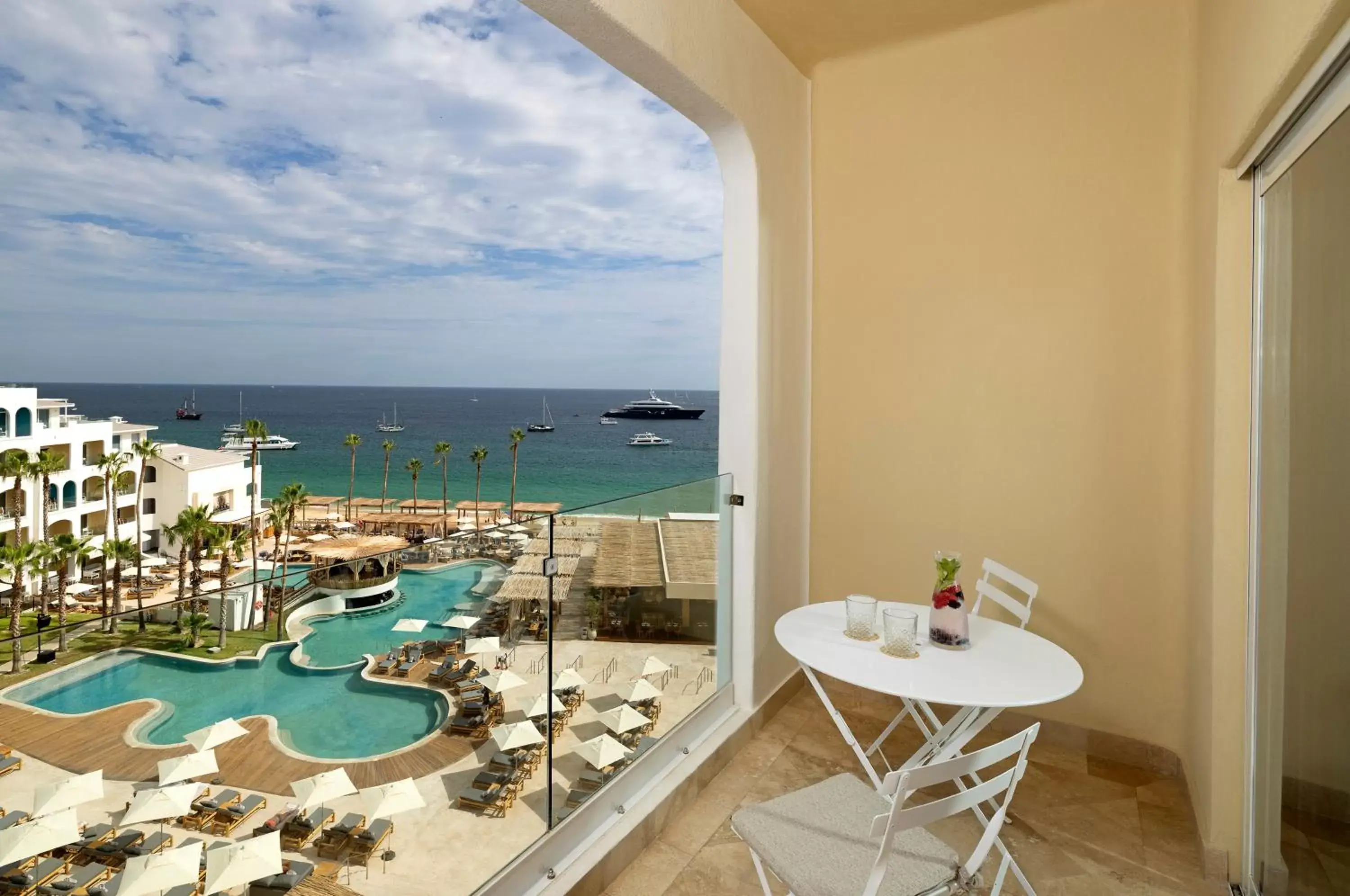 Balcony/Terrace, Pool View in ME Cabo