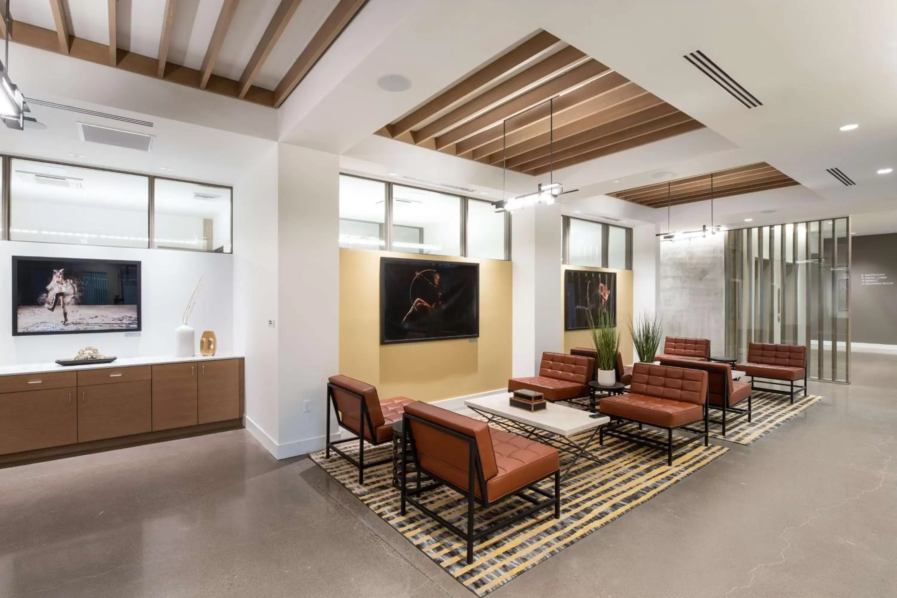 Meeting/conference room, Dining Area in Holman Riverfront Park Hotel Salem, Tapestry By Hilton