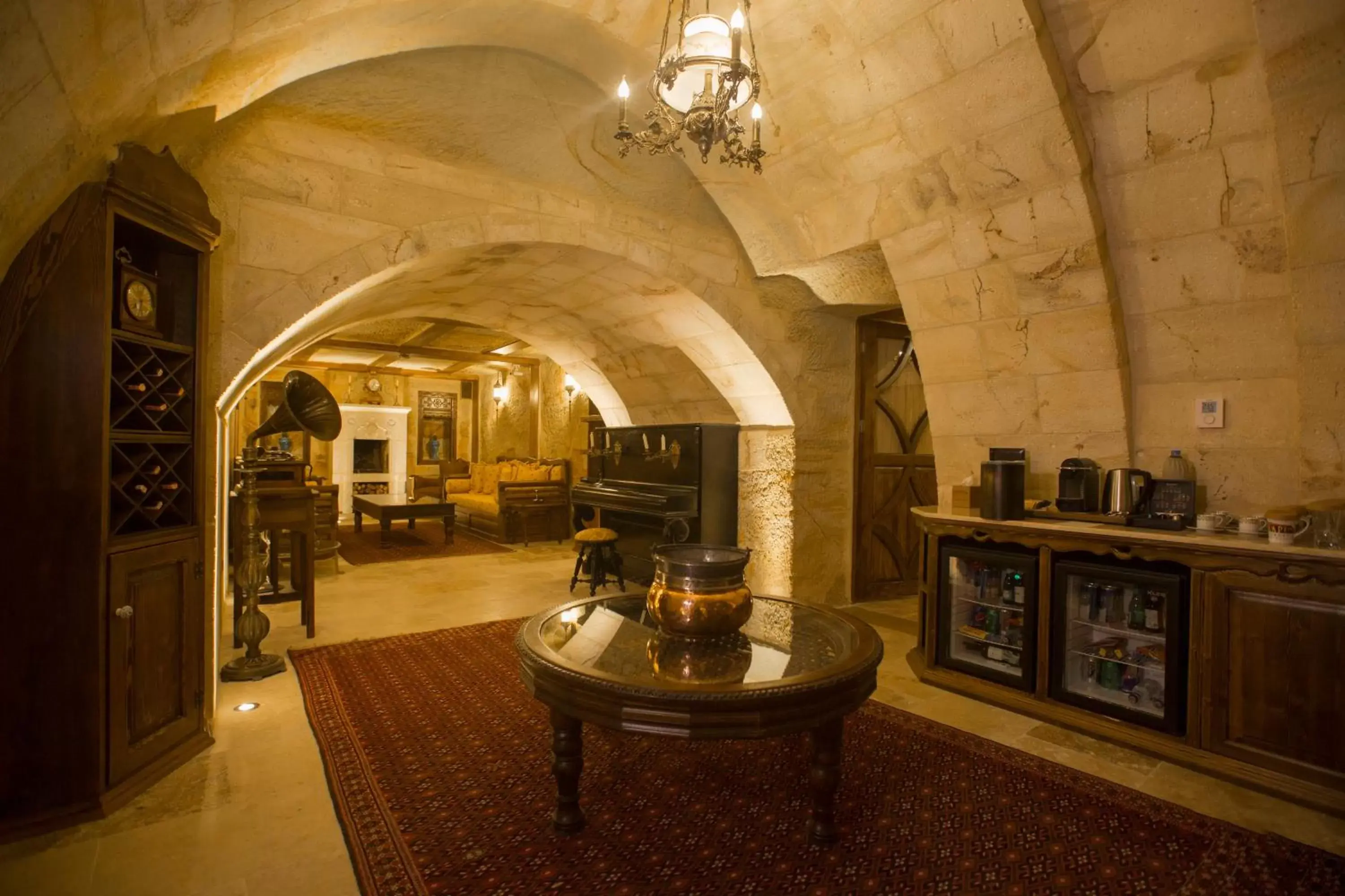 Living room, Lounge/Bar in Kayakapi Premium Caves Cappadocia