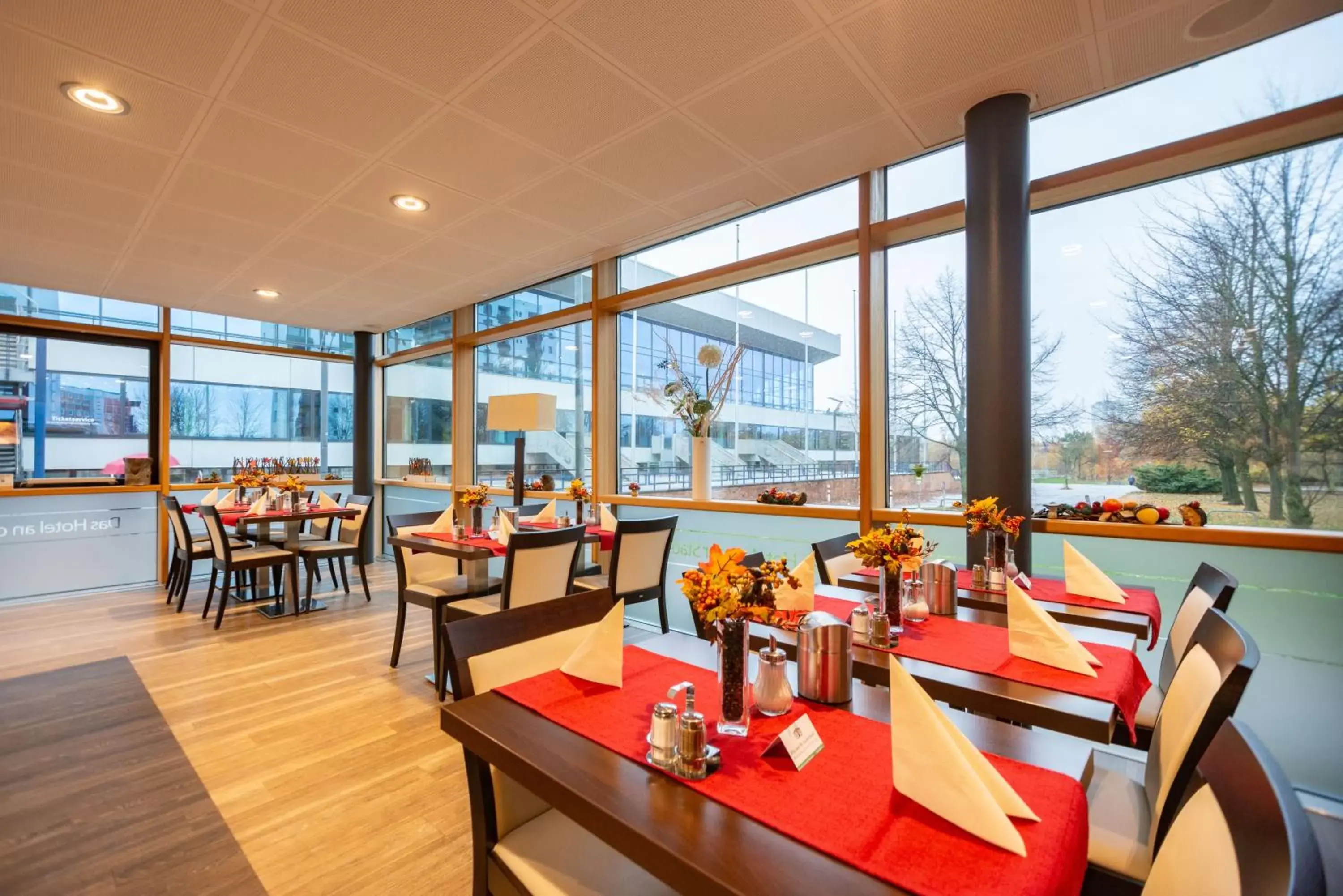 Restaurant/Places to Eat in Das Hotel an der Stadthalle