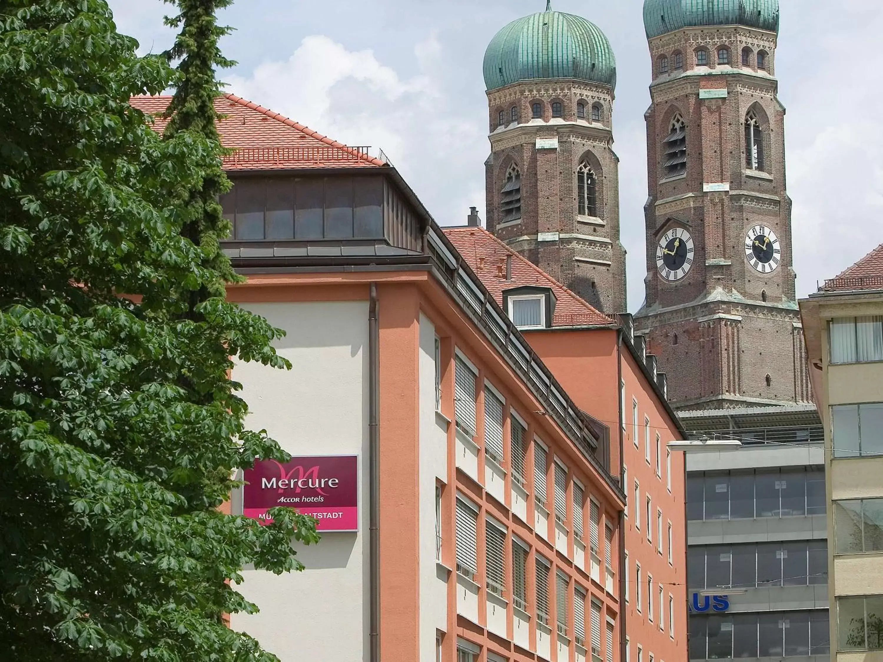 Property building in Mercure Hotel München Altstadt