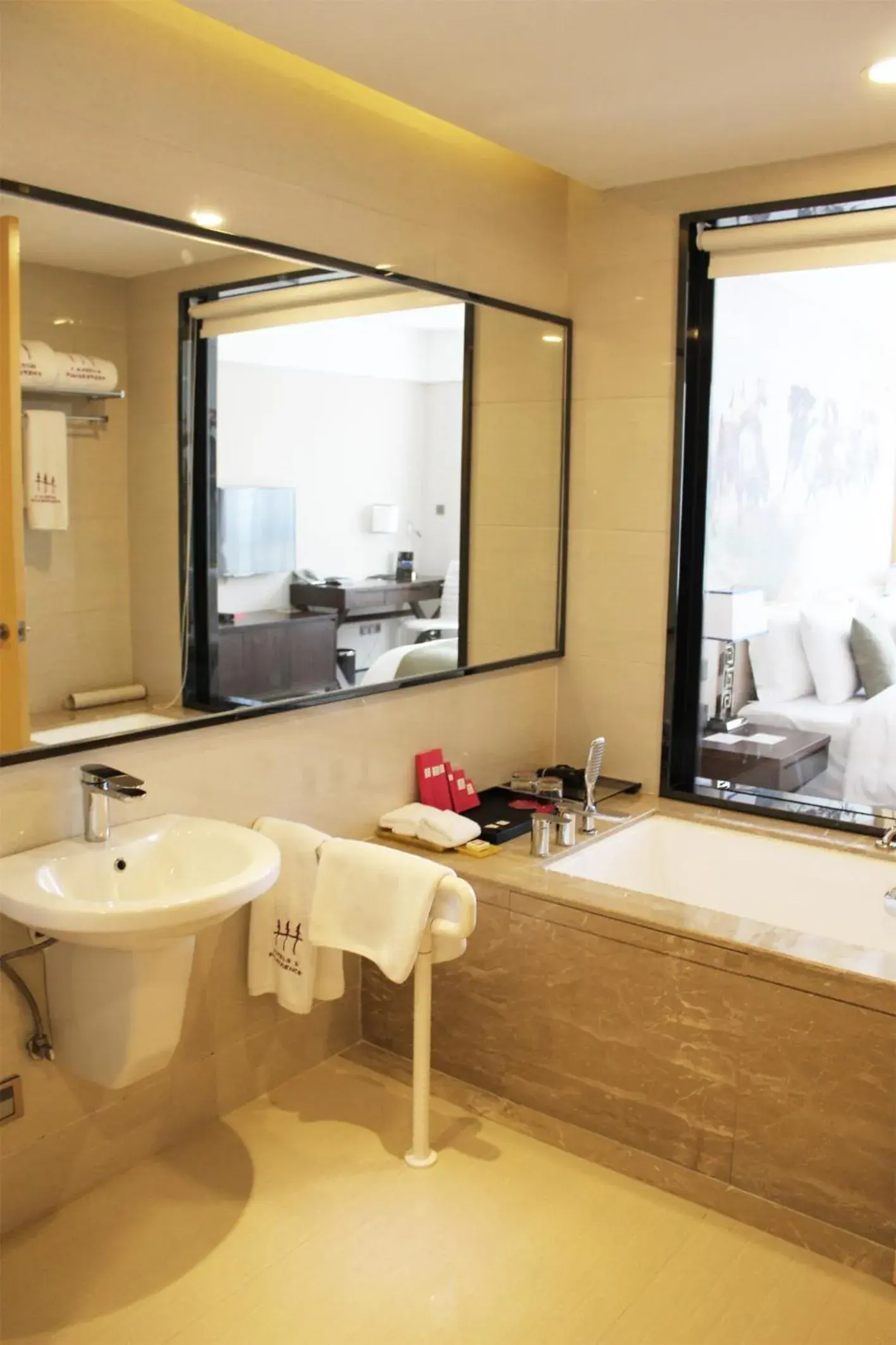 Bathroom in Hotels & Preference Hualing Tbilisi